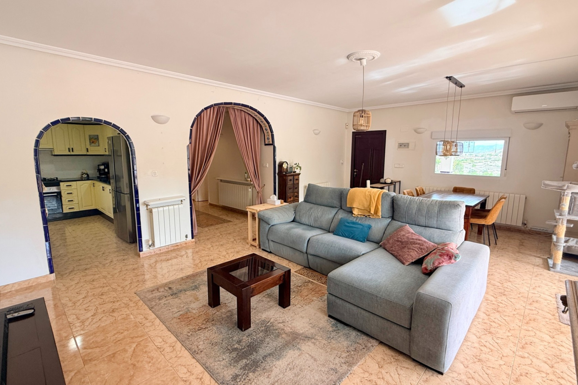 Revente - Villa -
Hondón de los Fráiles