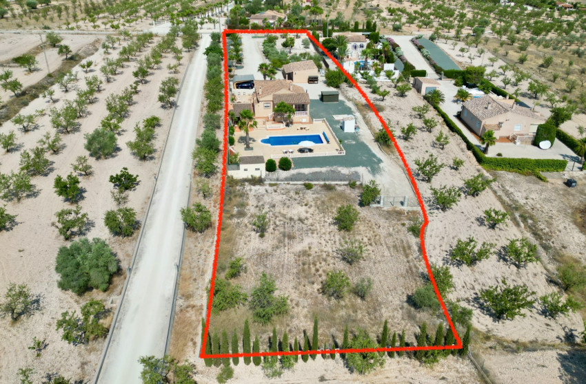 Revente - Villa -
Hondón de los Fráiles