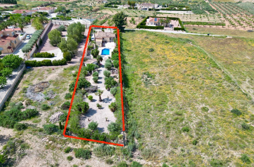 Revente - Villa -
Hondón de los Fráiles