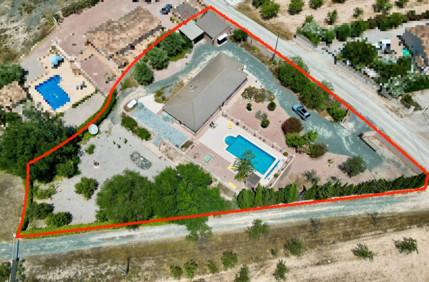 Revente - Villa -
Hondón de los Fráiles