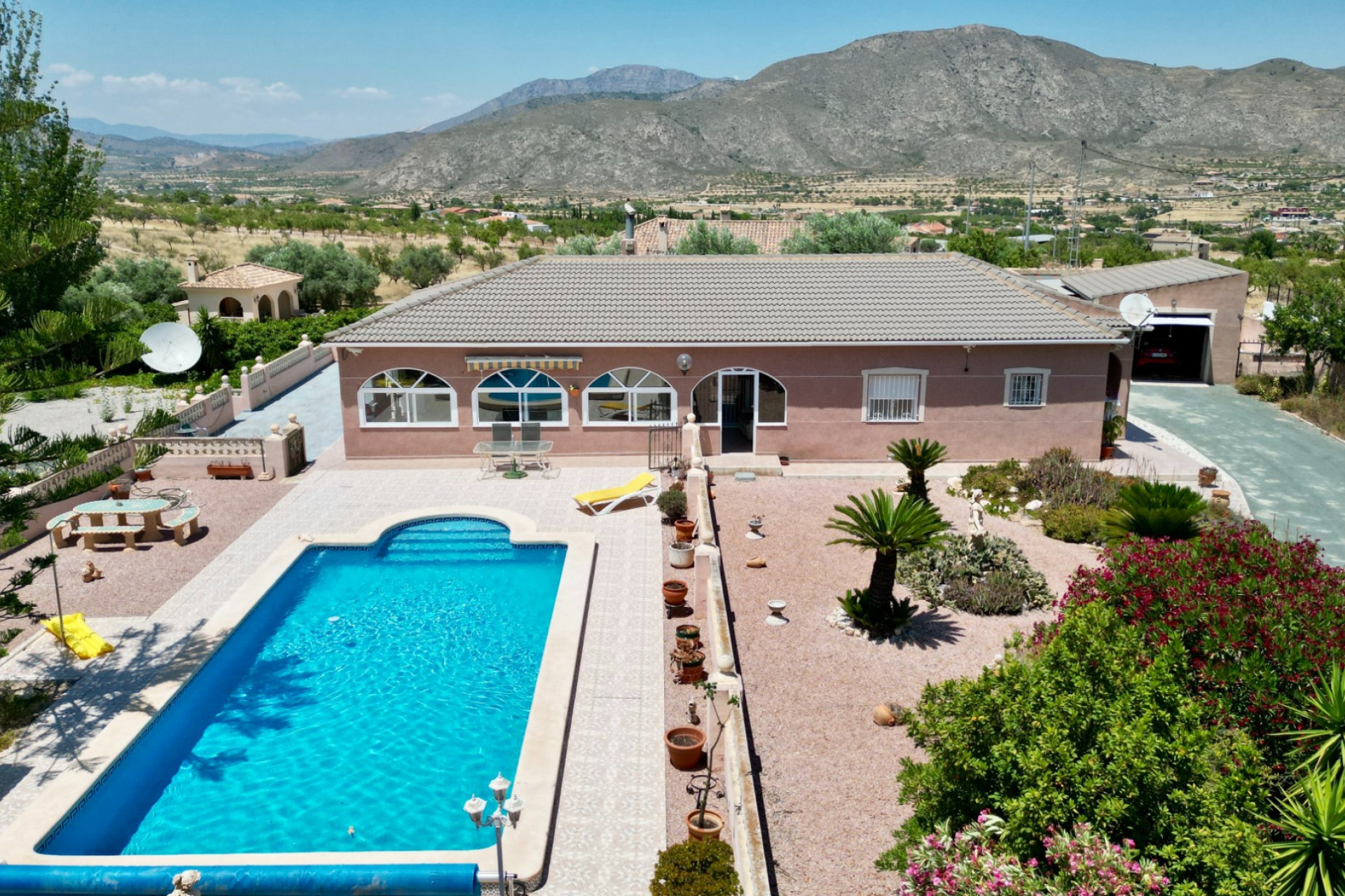 Revente - Villa -
Hondón de los Fráiles