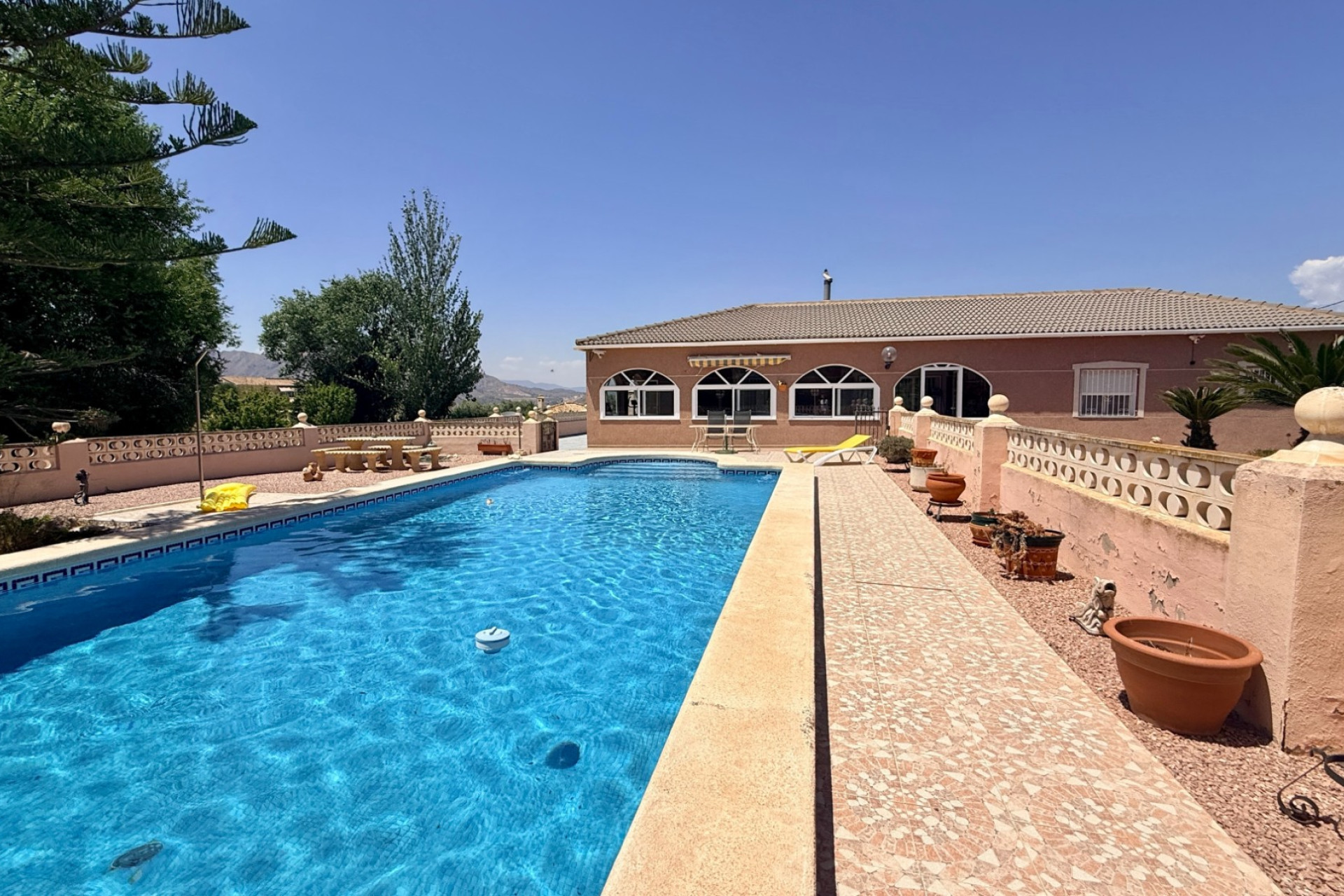 Revente - Villa -
Hondón de los Fráiles