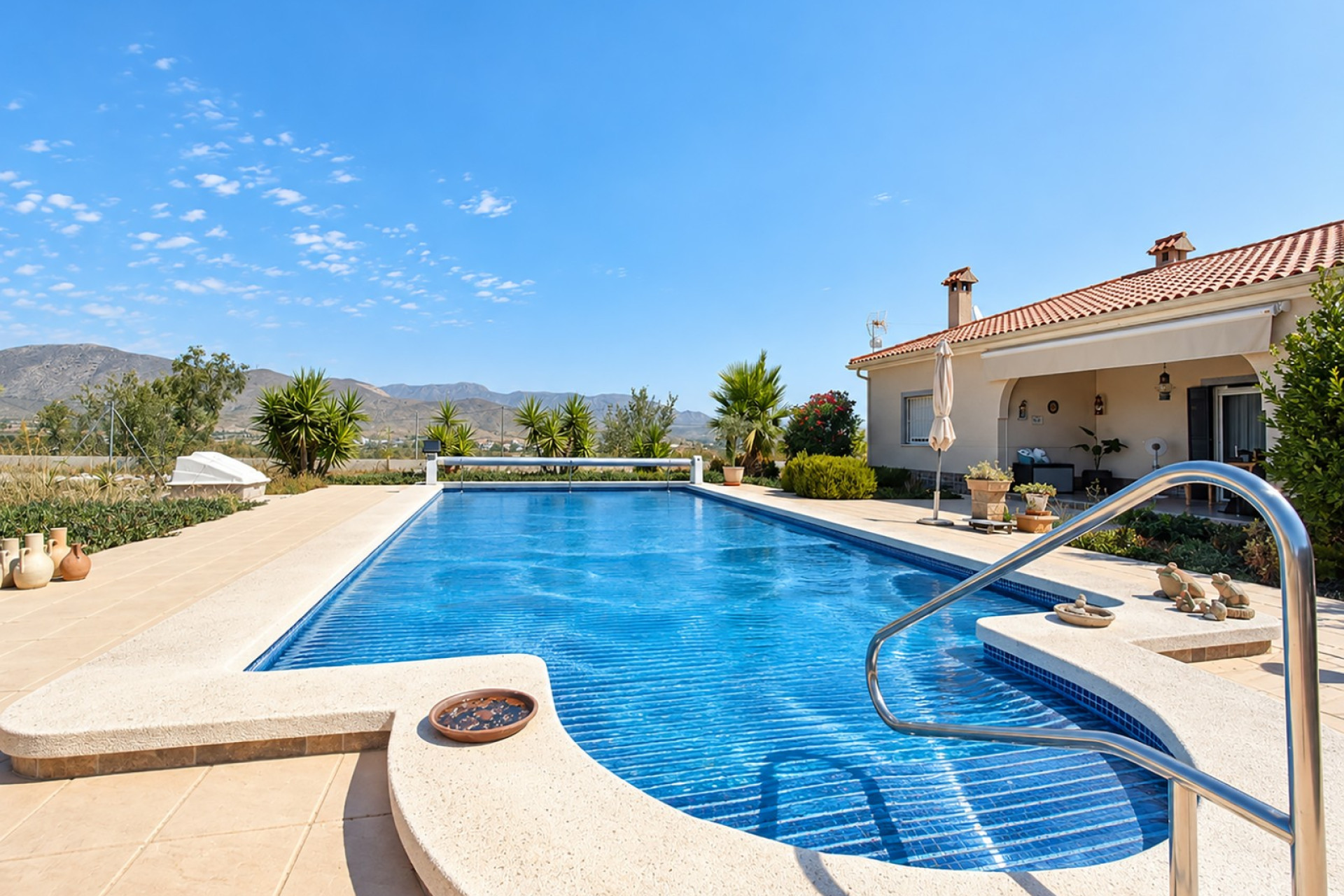 Revente - Villa -
Hondón de los Fráiles