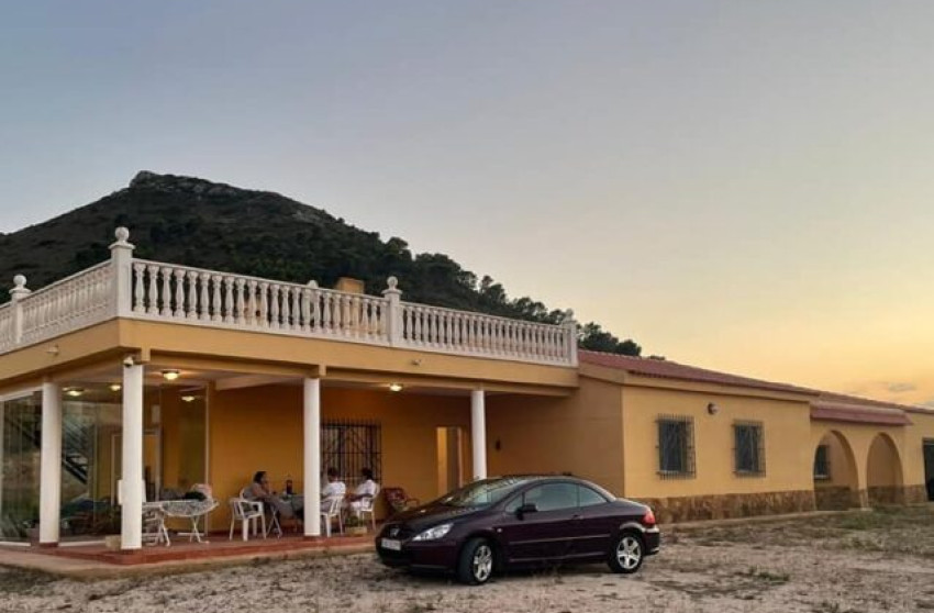 Revente - Villa -
Hondón de los Fráiles