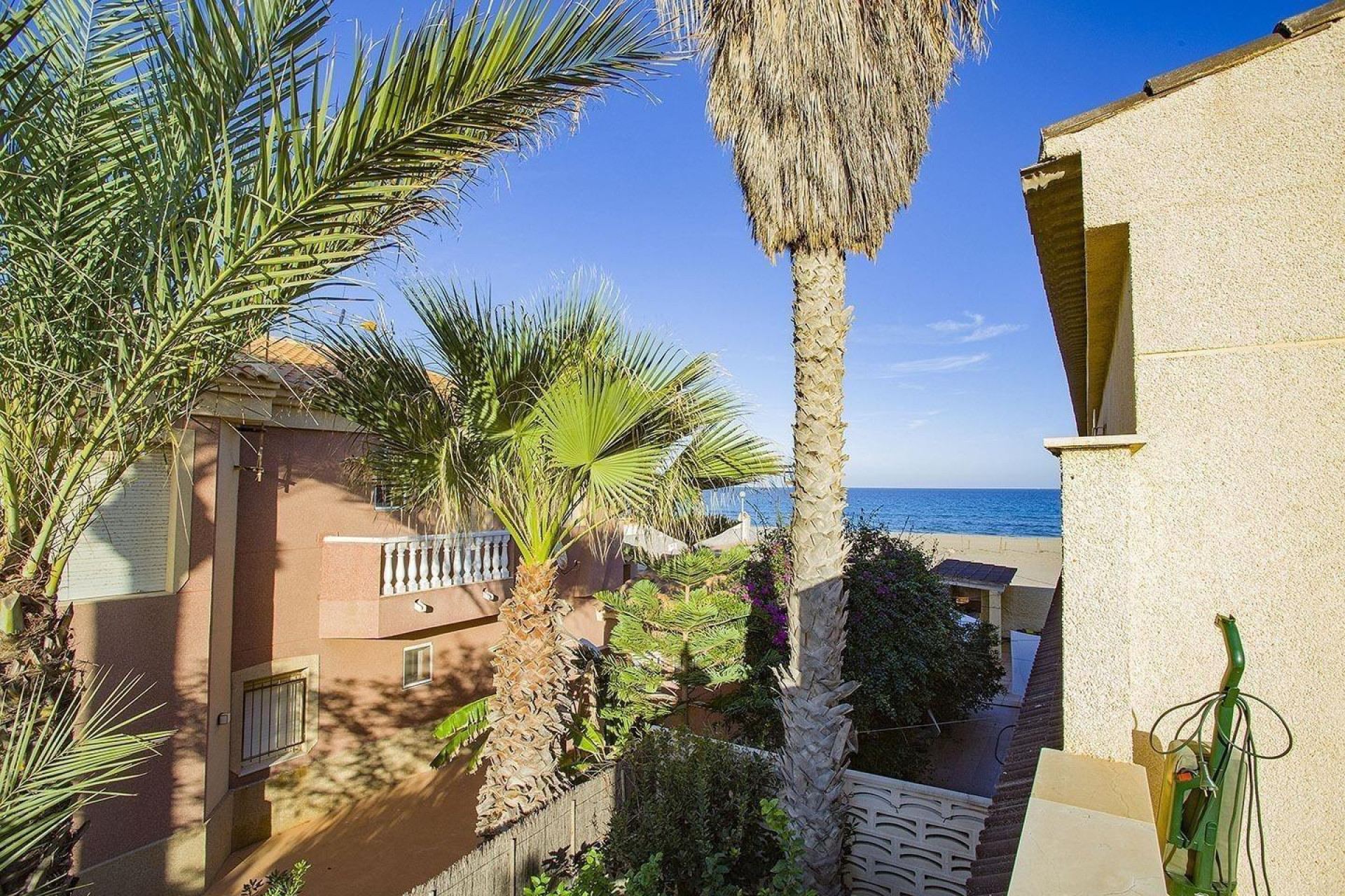 Revente - Villa -
La Manga del Mar Menor - Playa De Las Gaviotas-el Pedrucho