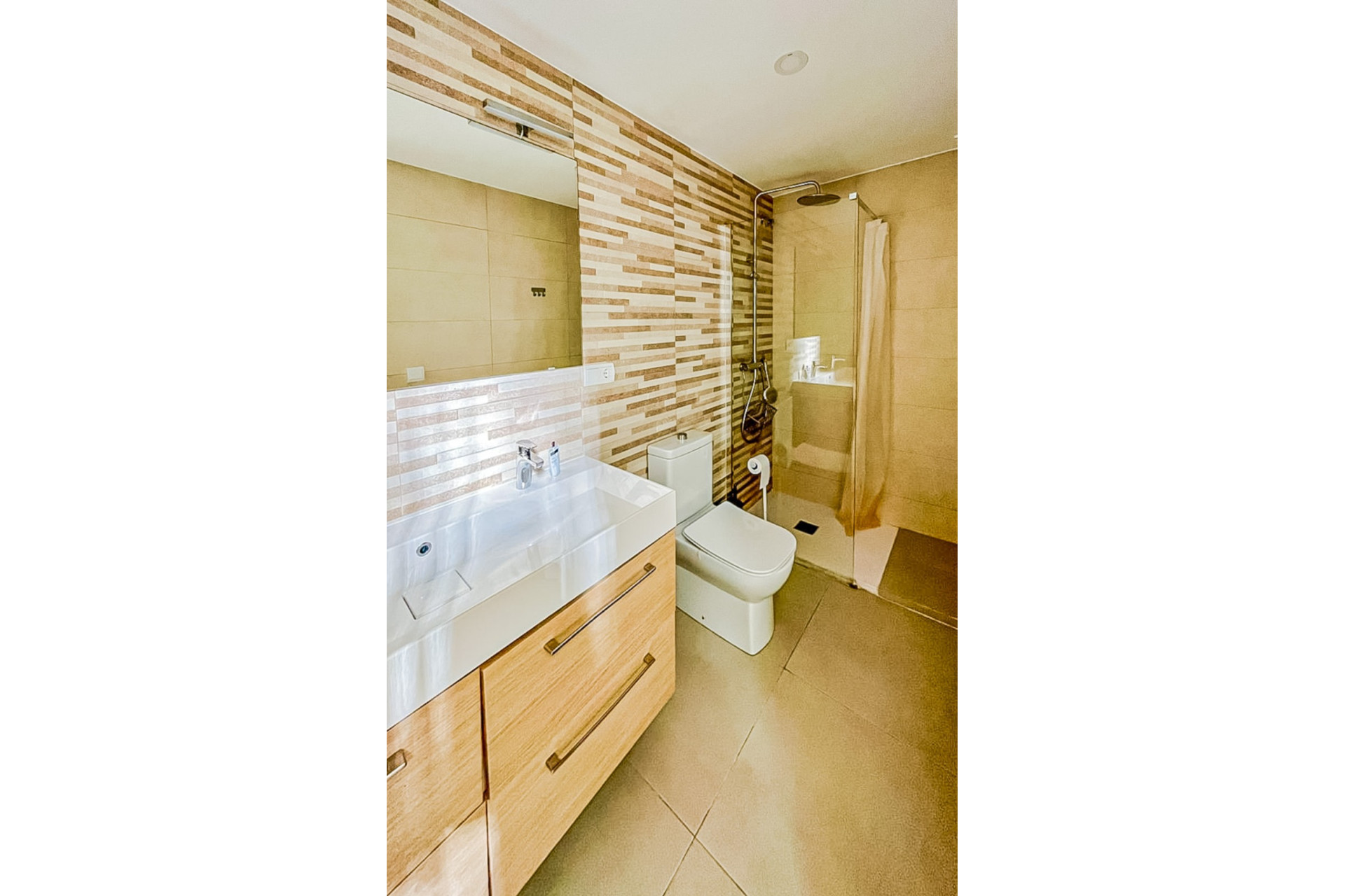 Revente - Villa -
La Nucía - Montebello