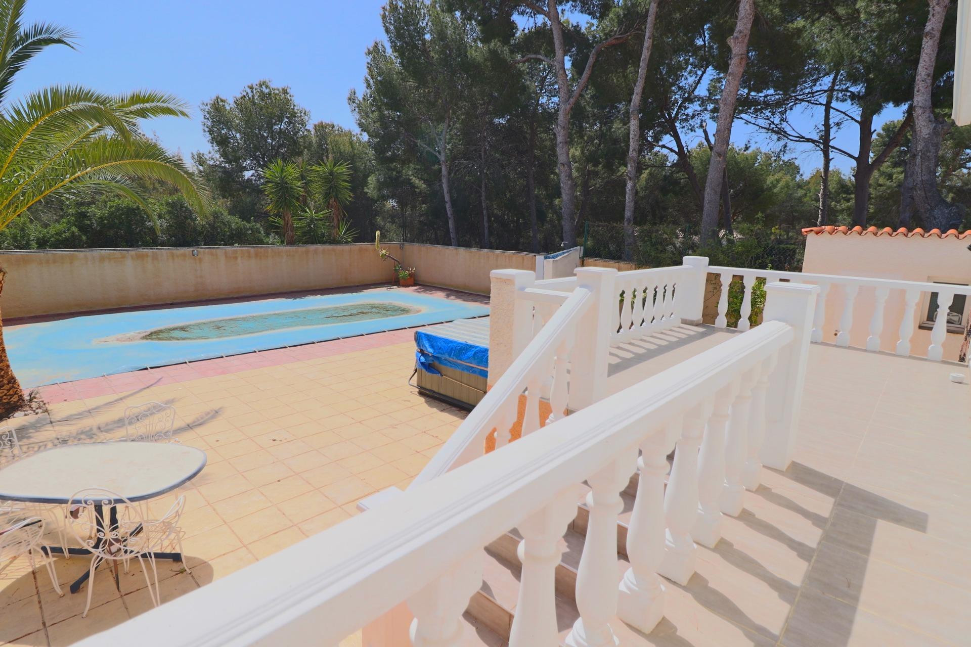 Revente - Villa -
La Nucía - Pinar De Garaita