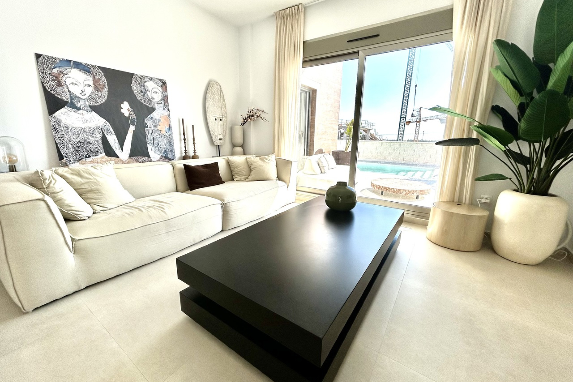 Revente - Villa -
Las Filipinas