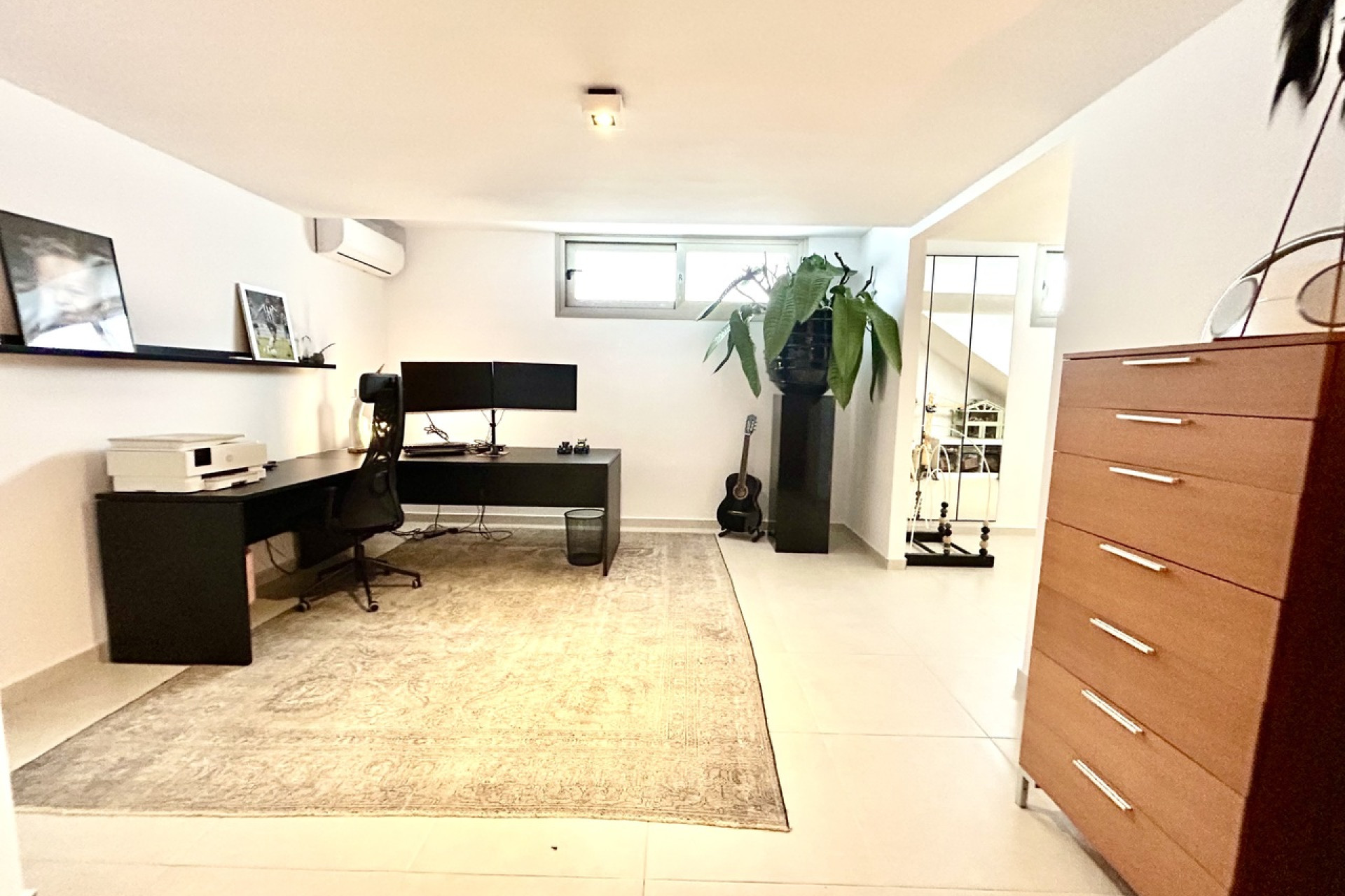 Revente - Villa -
Las Filipinas