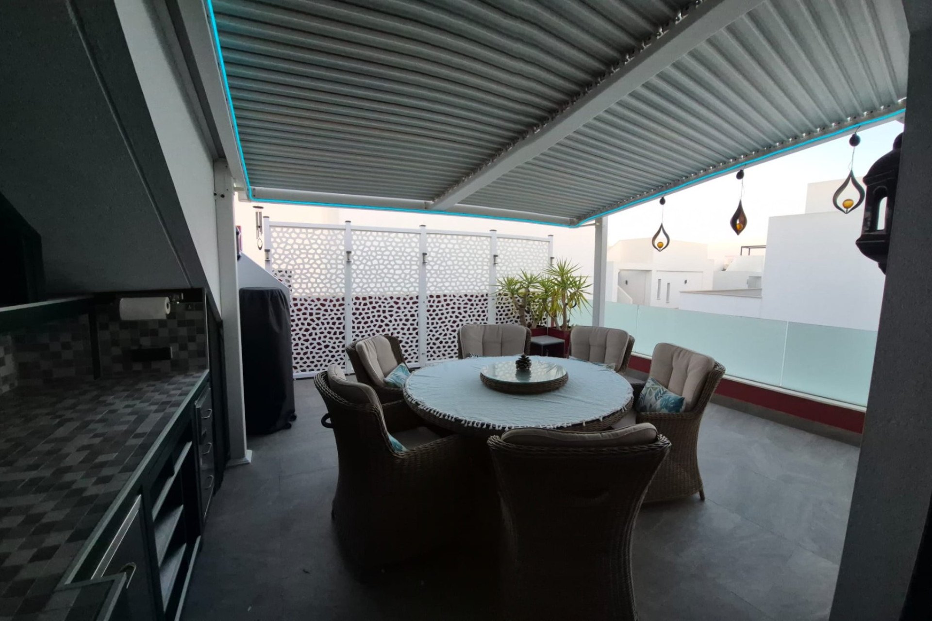 Revente - Villa -
Los Montesinos - La Herrada