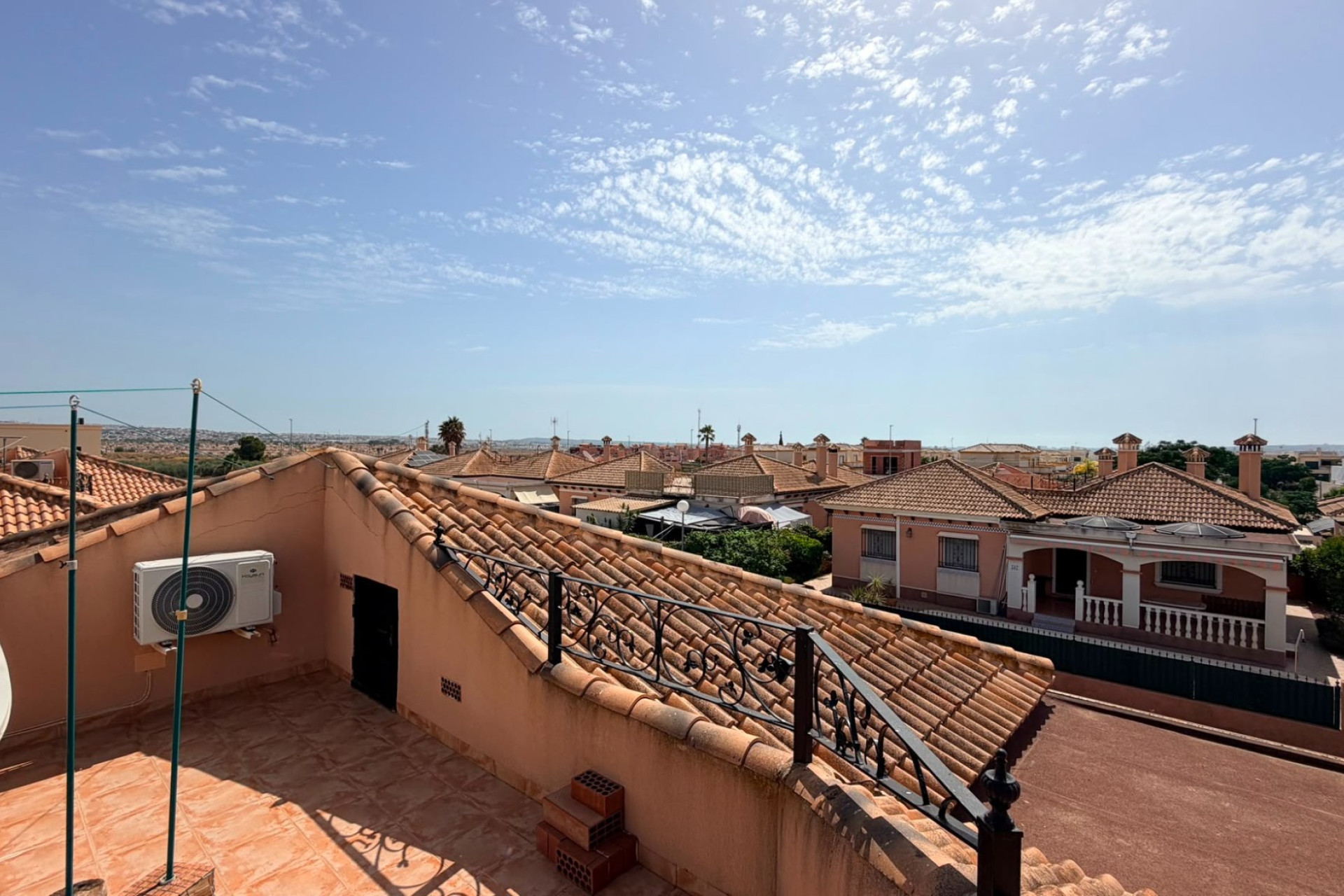 Revente - Villa -
Los Montesinos - La Herrada