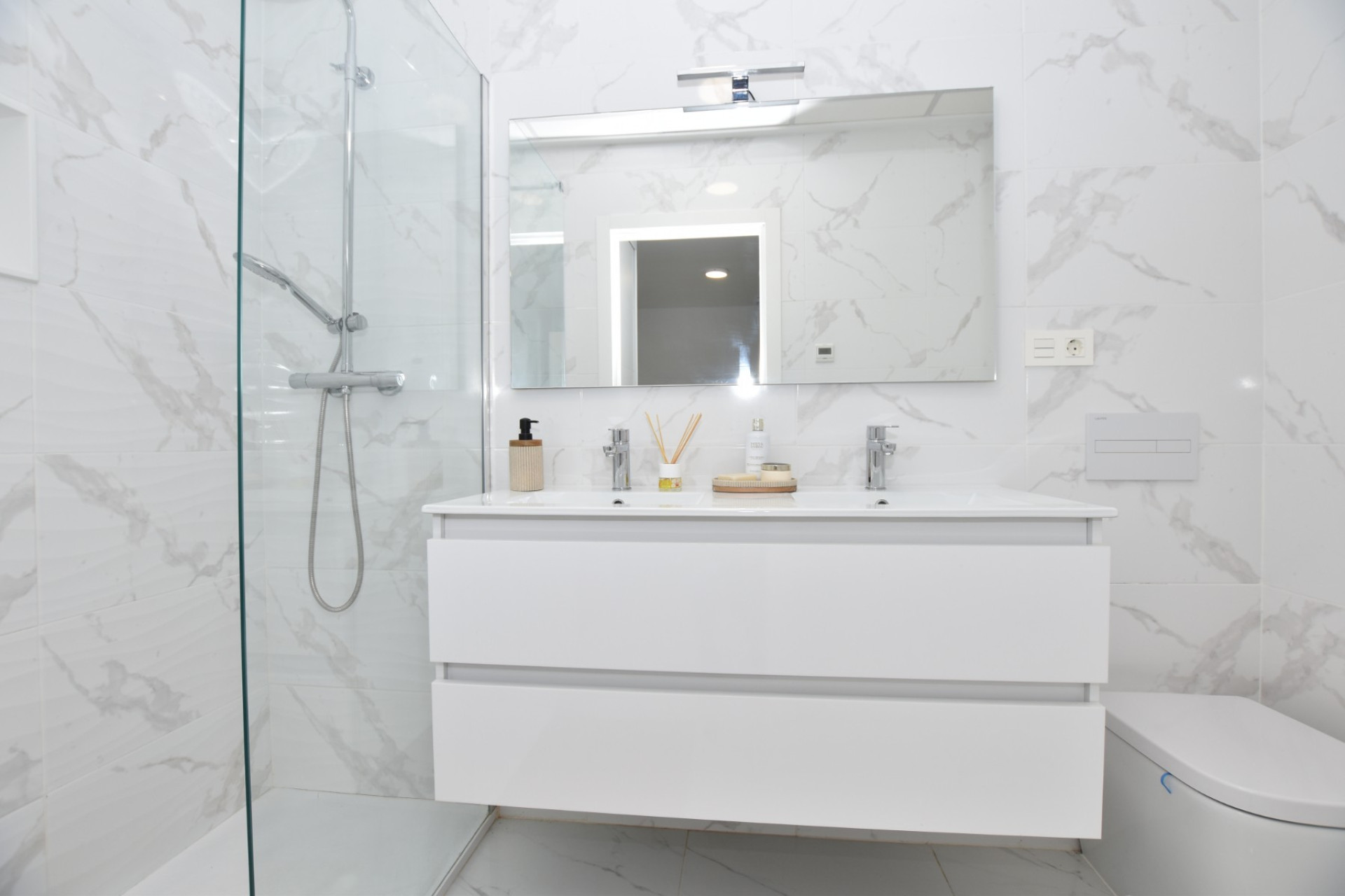 Revente - Villa -
Los Montesinos