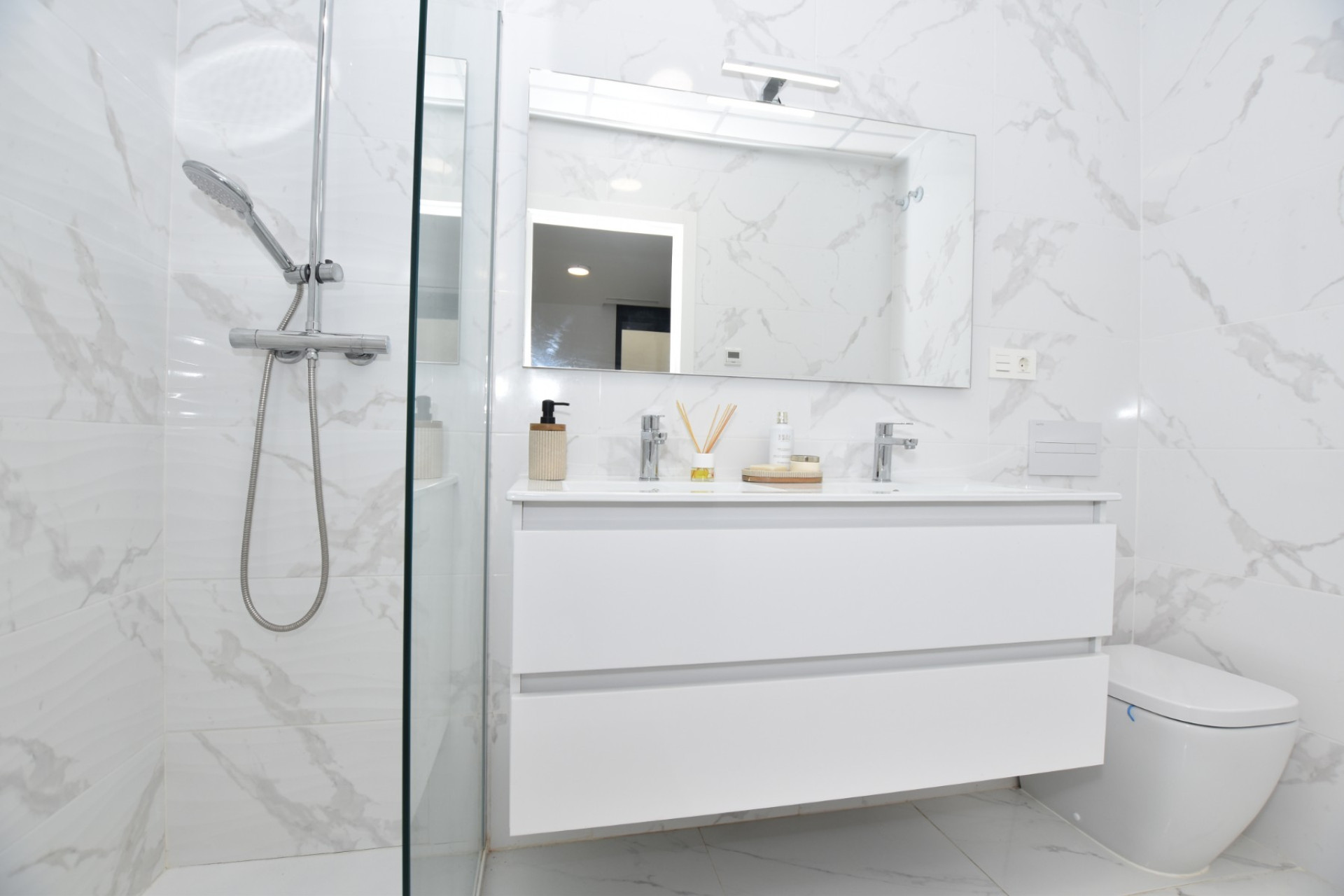 Revente - Villa -
Los Montesinos