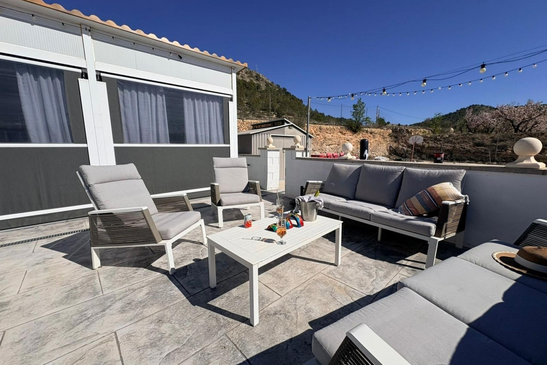 Revente - Villa -
Monóvar/Monóver - Costa Blanca