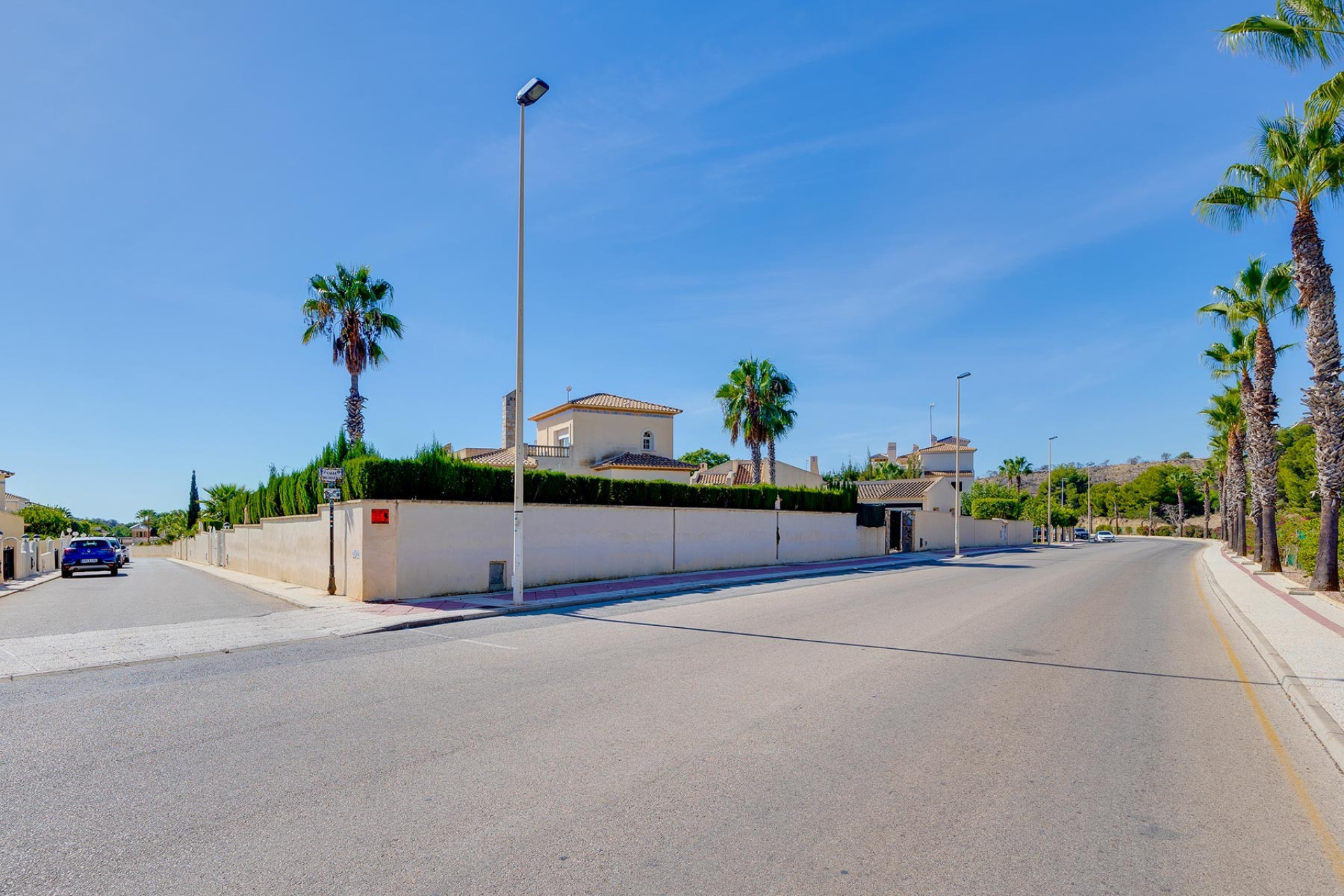 Revente - Villa -
Orihuela Costa - Costa Blanca