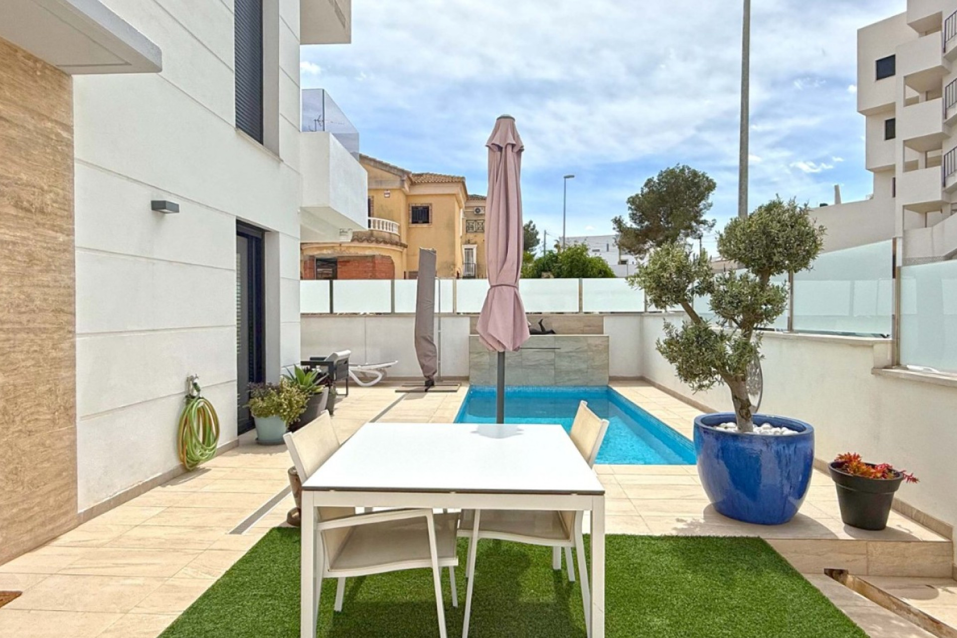 Revente - Villa -
Orihuela Costa - Costa Blanca