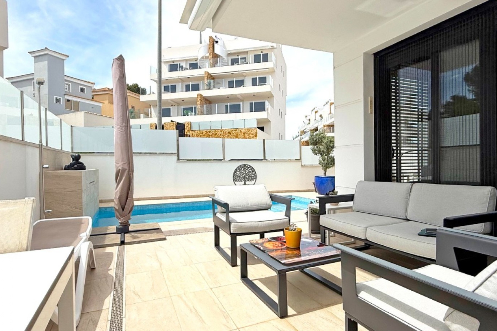 Revente - Villa -
Orihuela Costa - Costa Blanca