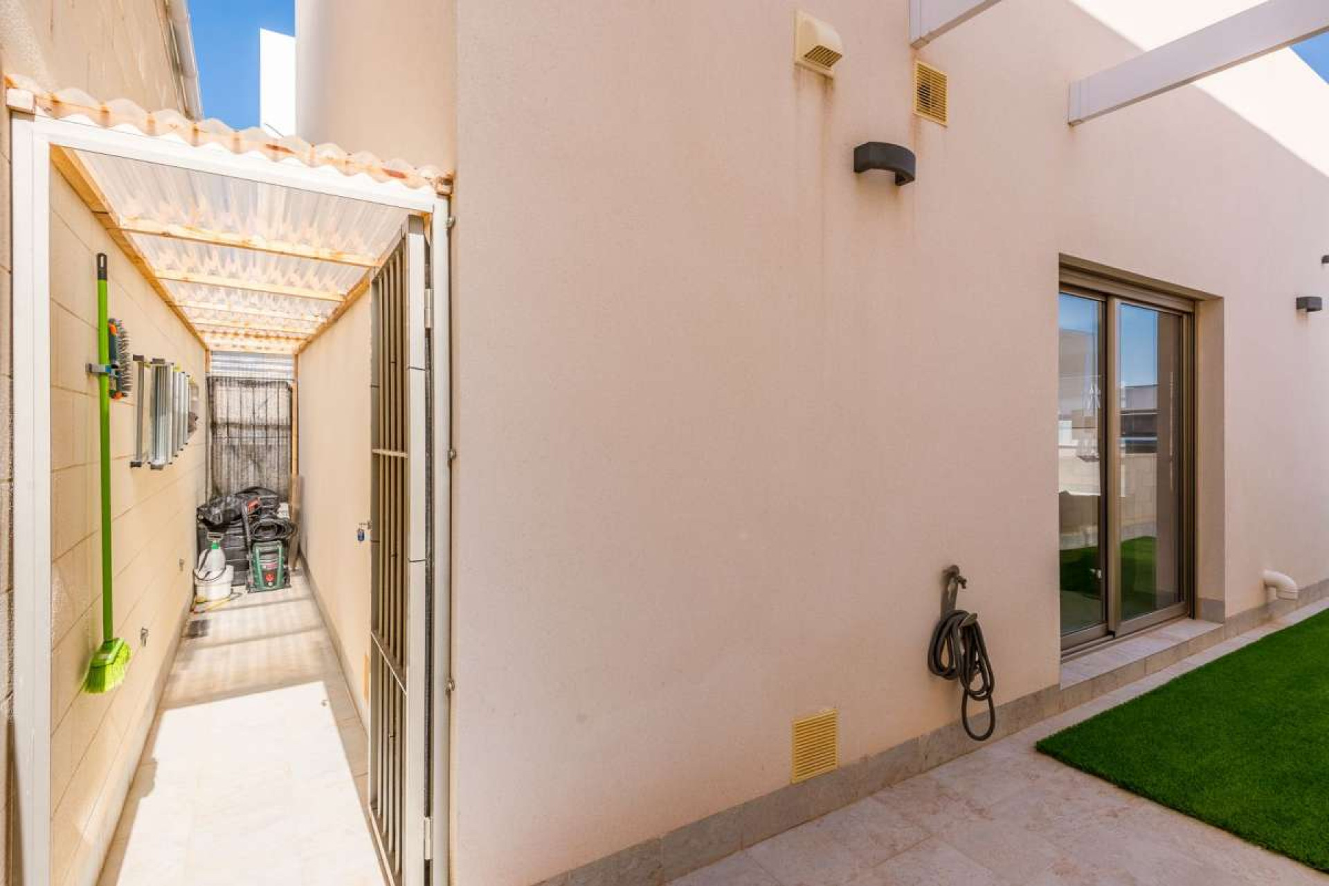 Revente - Villa -
Orihuela Costa - Costa Blanca