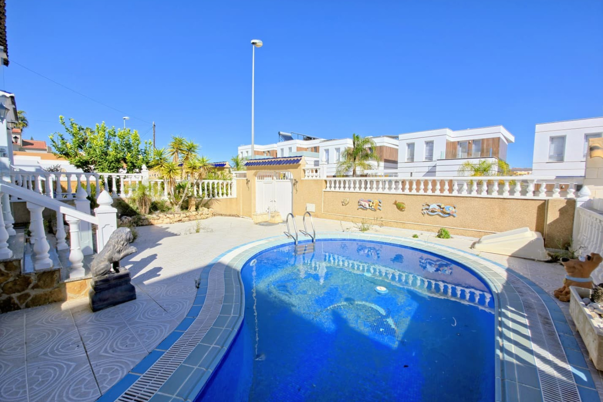 Revente - Villa -
Orihuela Costa - Las Filipinas