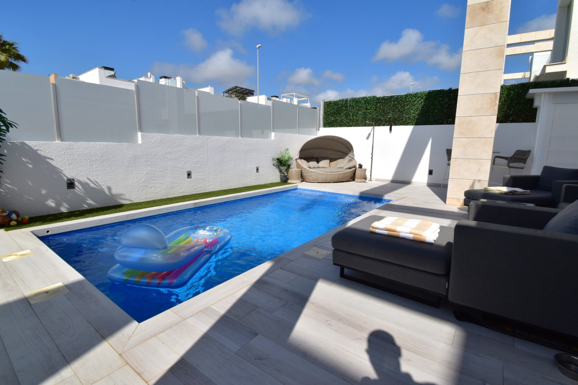 Revente - Villa -
Orihuela Costa - Lomas de Cabo Roig