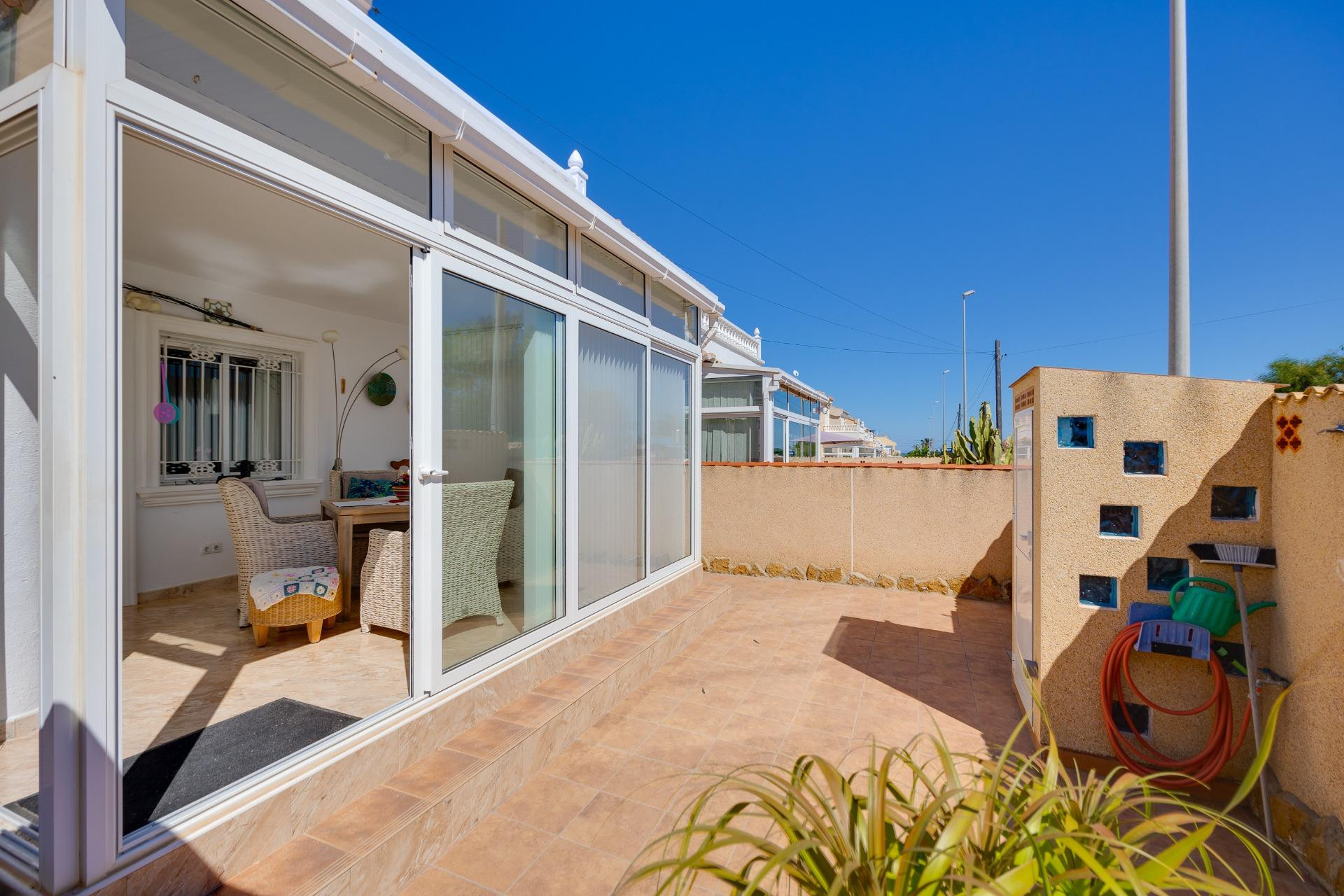 Revente - Villa -
Orihuela Costa - Lomas de Don Juan