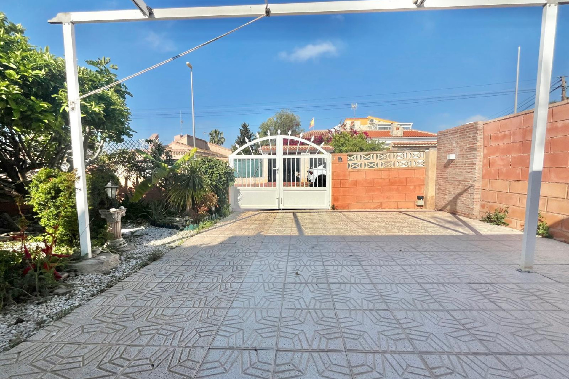 Revente - Villa -
Orihuela Costa - Los Almendros-la Florida