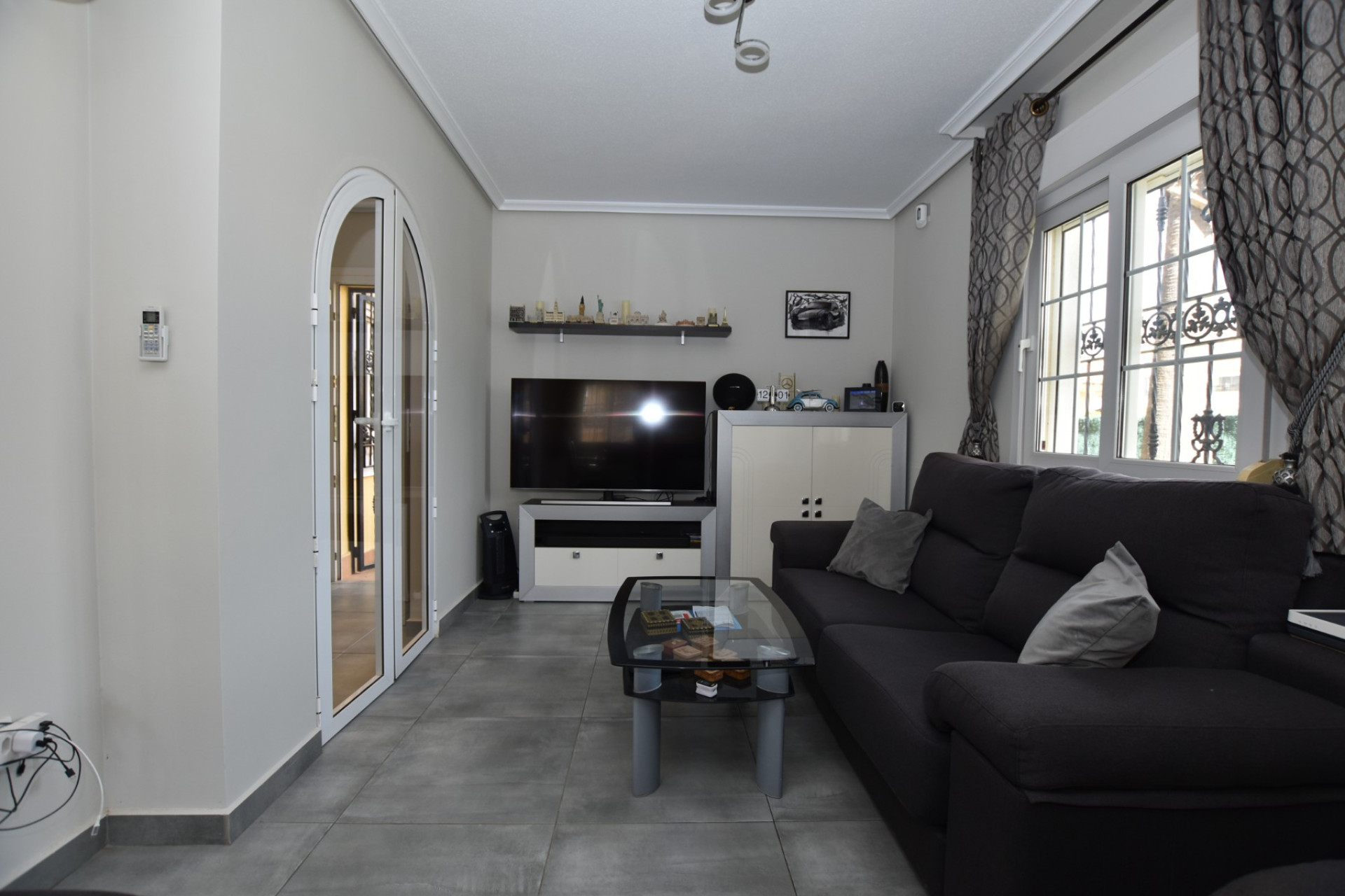 Revente - Villa -
Orihuela Costa - Los Dolses