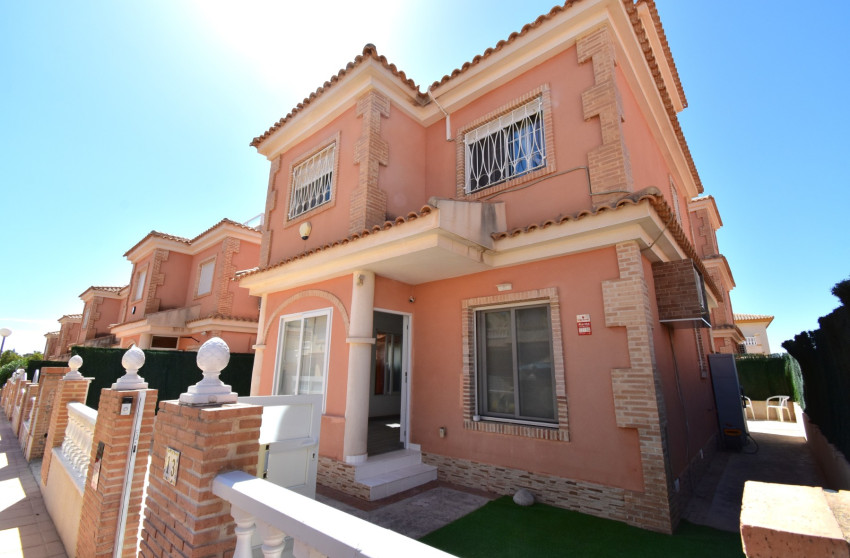 Revente - Villa -
Orihuela Costa - Playa Flamenca