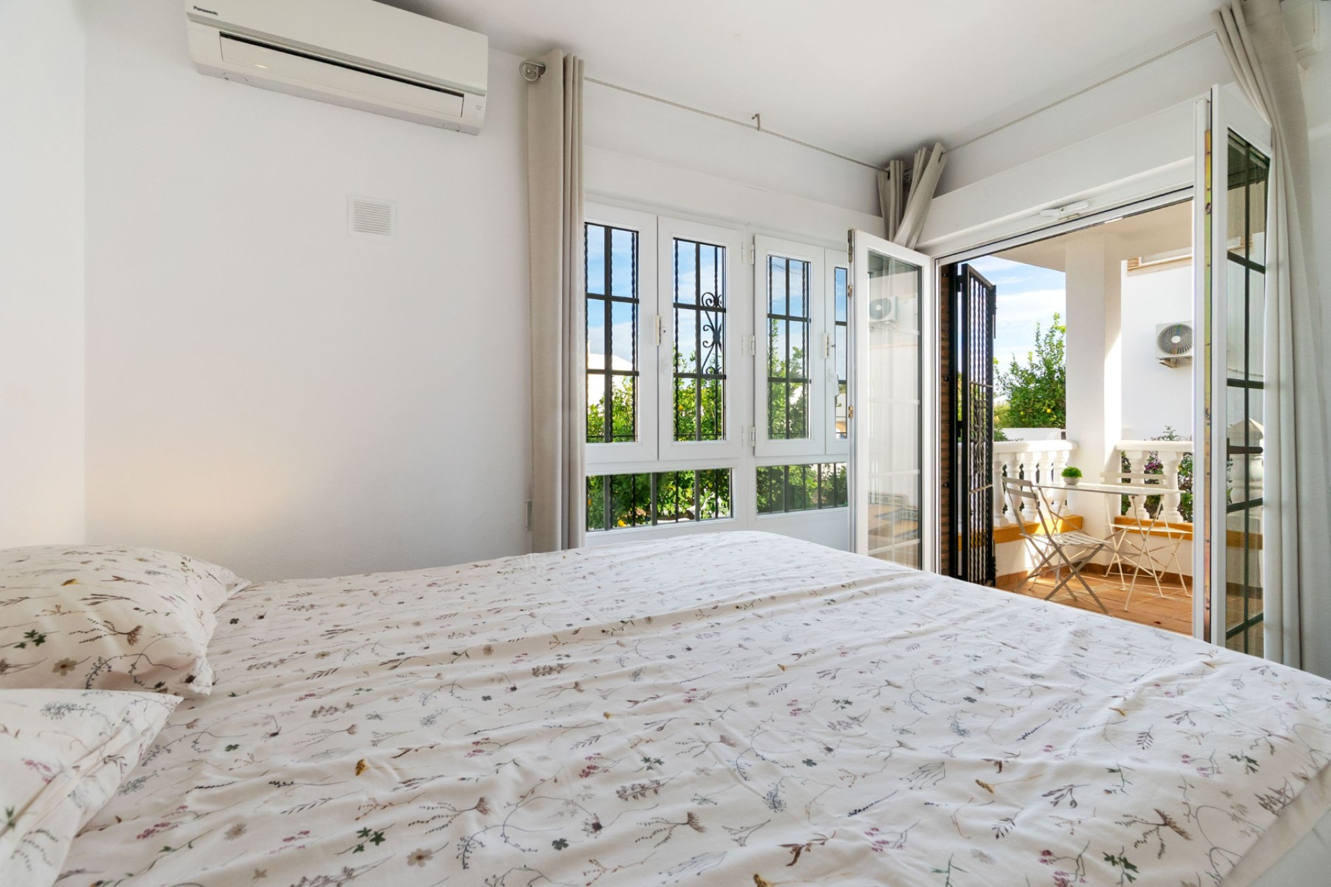 Revente - Villa -
Orihuela Costa - Villamartín