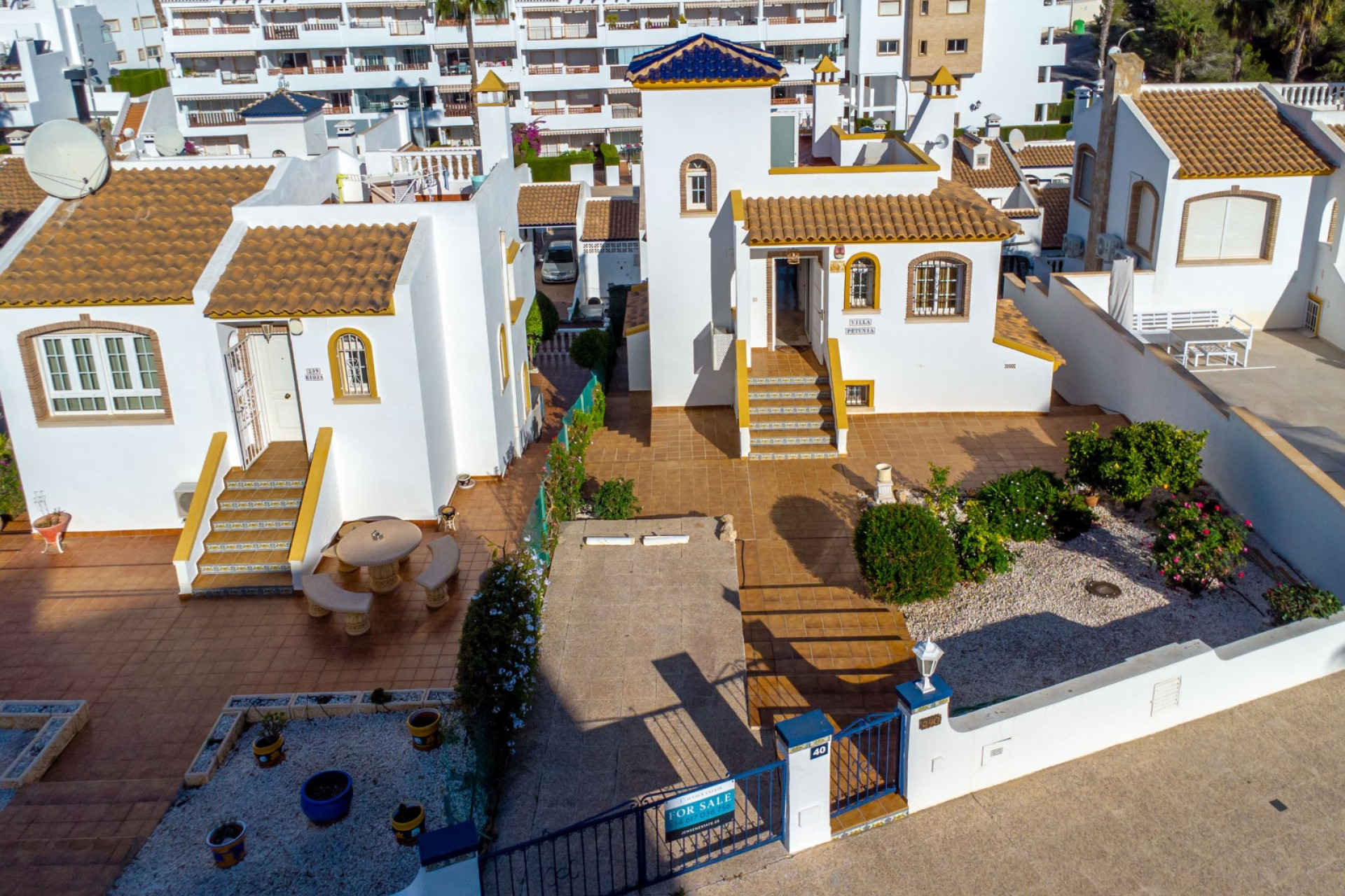 Revente - Villa -
Orihuela Costa - Villamartín