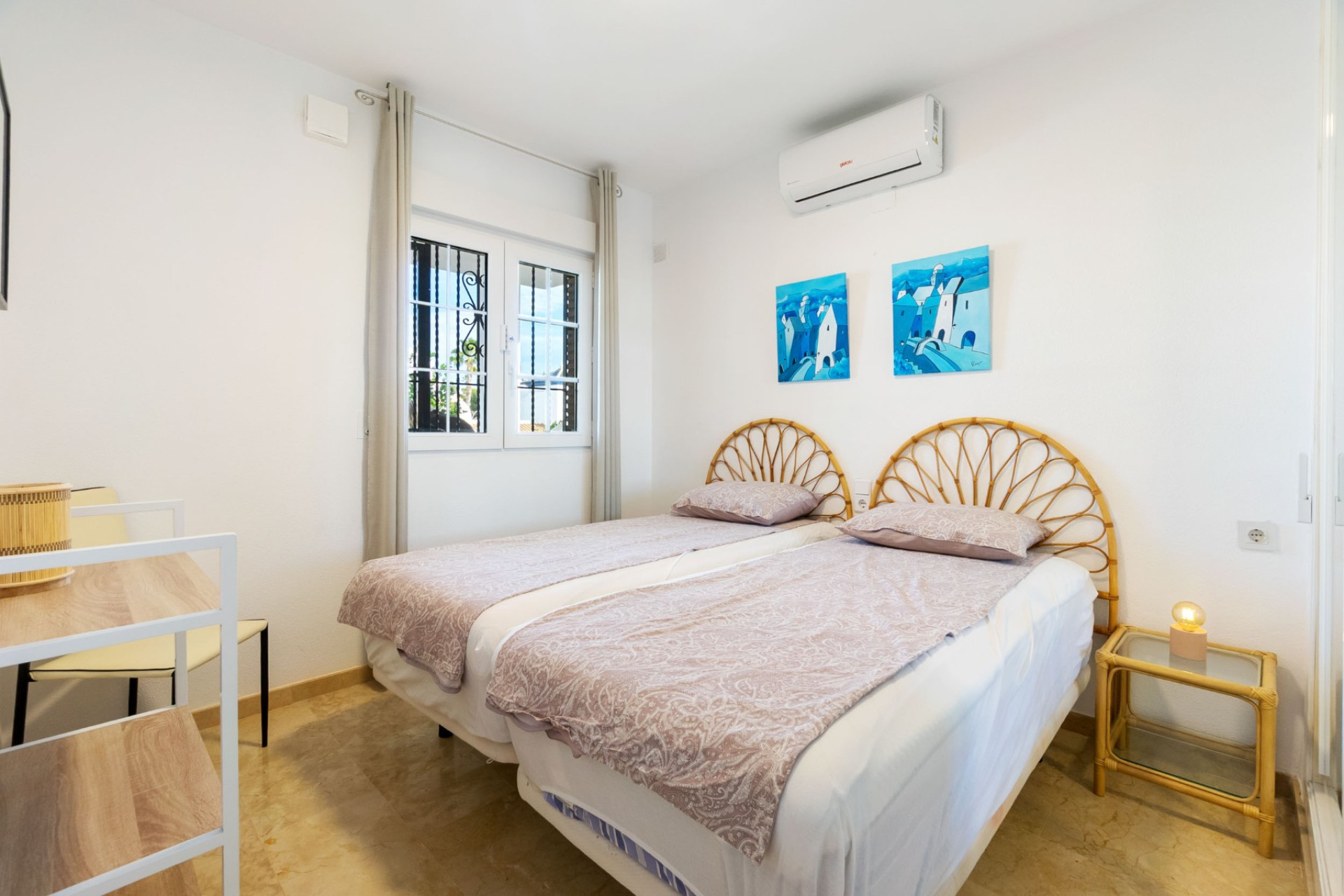 Revente - Villa -
Orihuela Costa - Villamartín