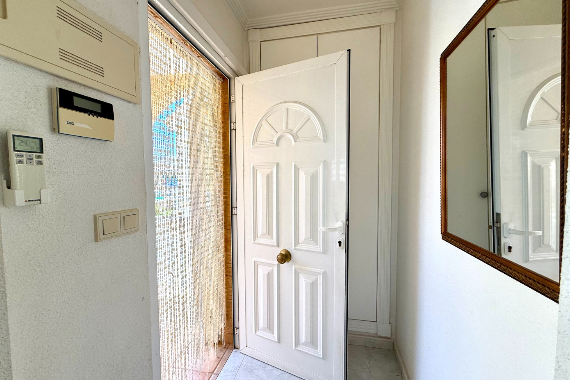 Revente - Villa -
Orihuela Costa - Villamartín