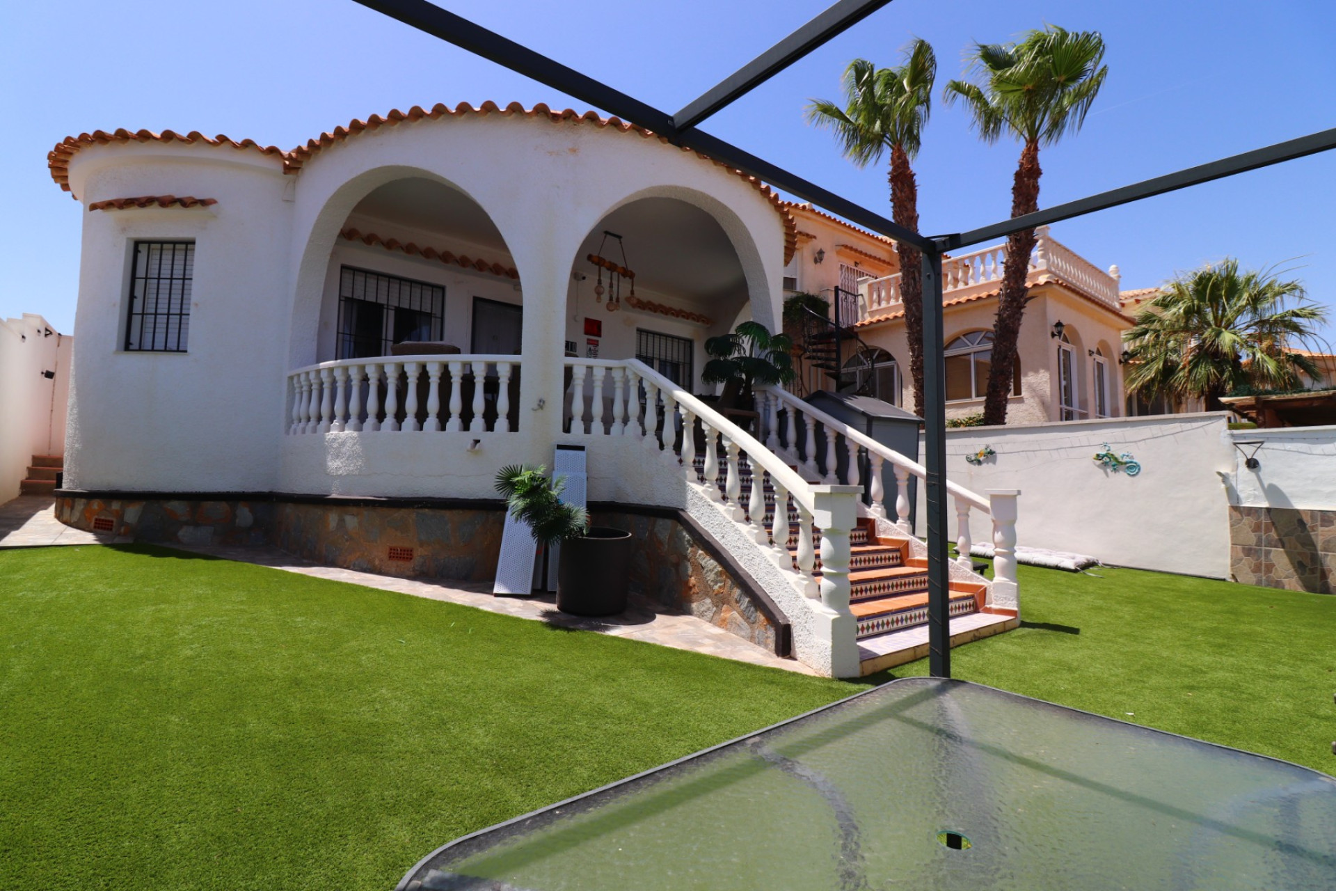 Revente - Villa -
Orihuela Costa - Villamartin