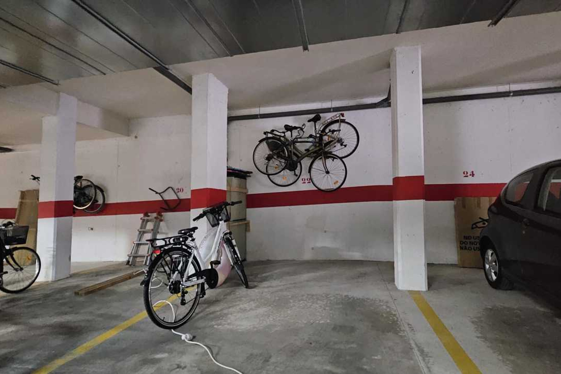 Revente - Villa -
Orihuela Costa