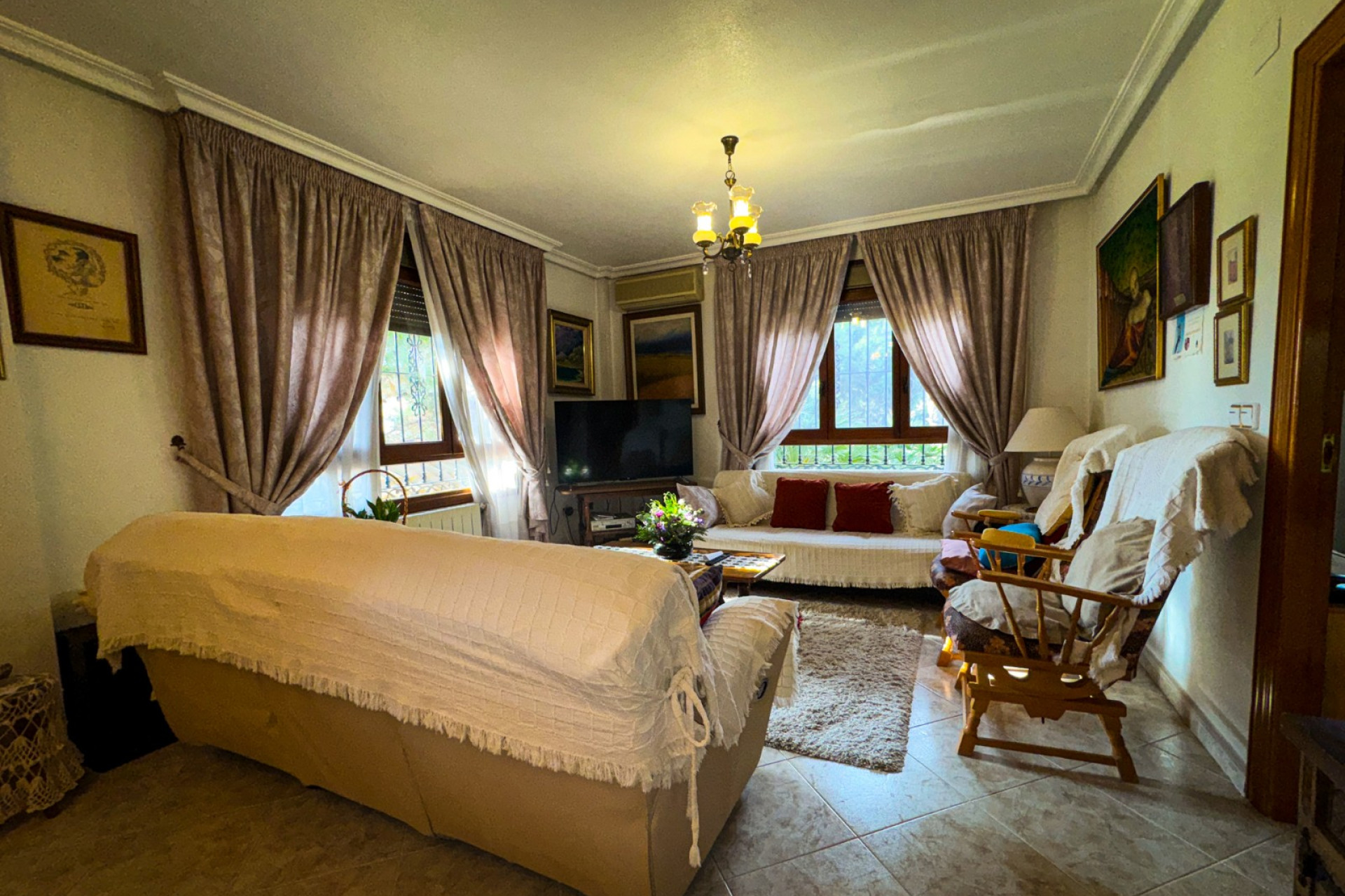 Revente - Villa -
Orihuela