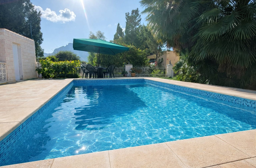 Revente - Villa -
Orihuela