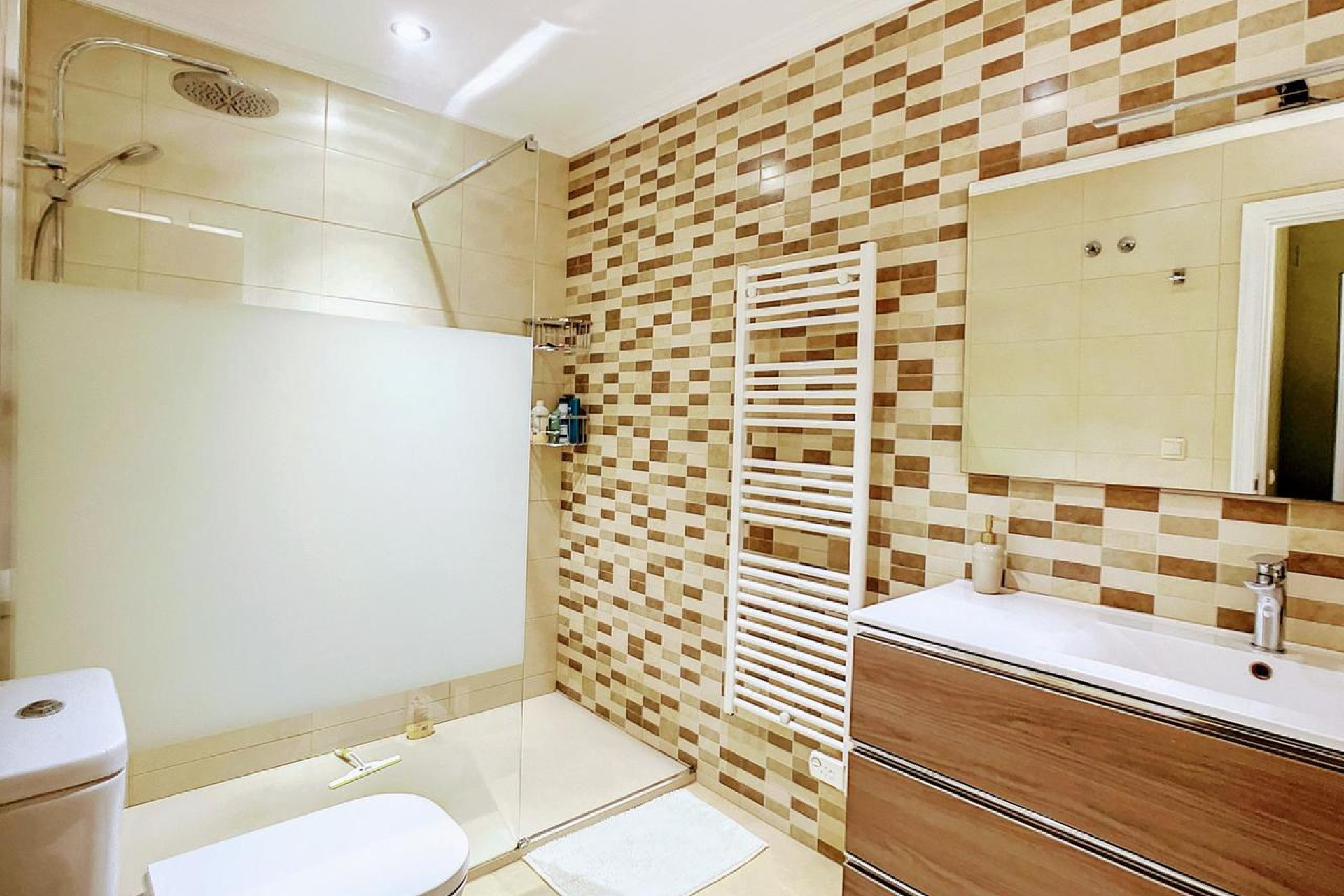 Revente - Villa -
Pinar de Campoverde - Inland