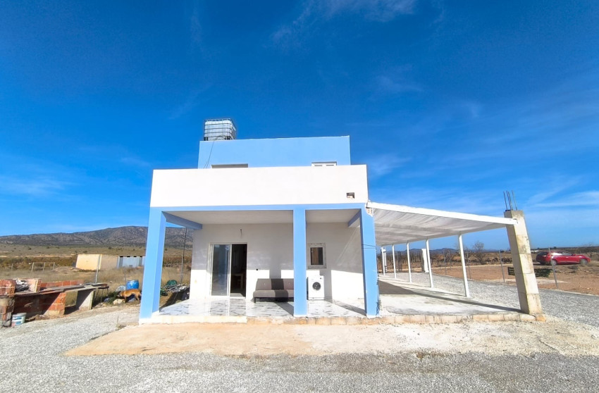 Revente - Villa -
Pinoso - Inland