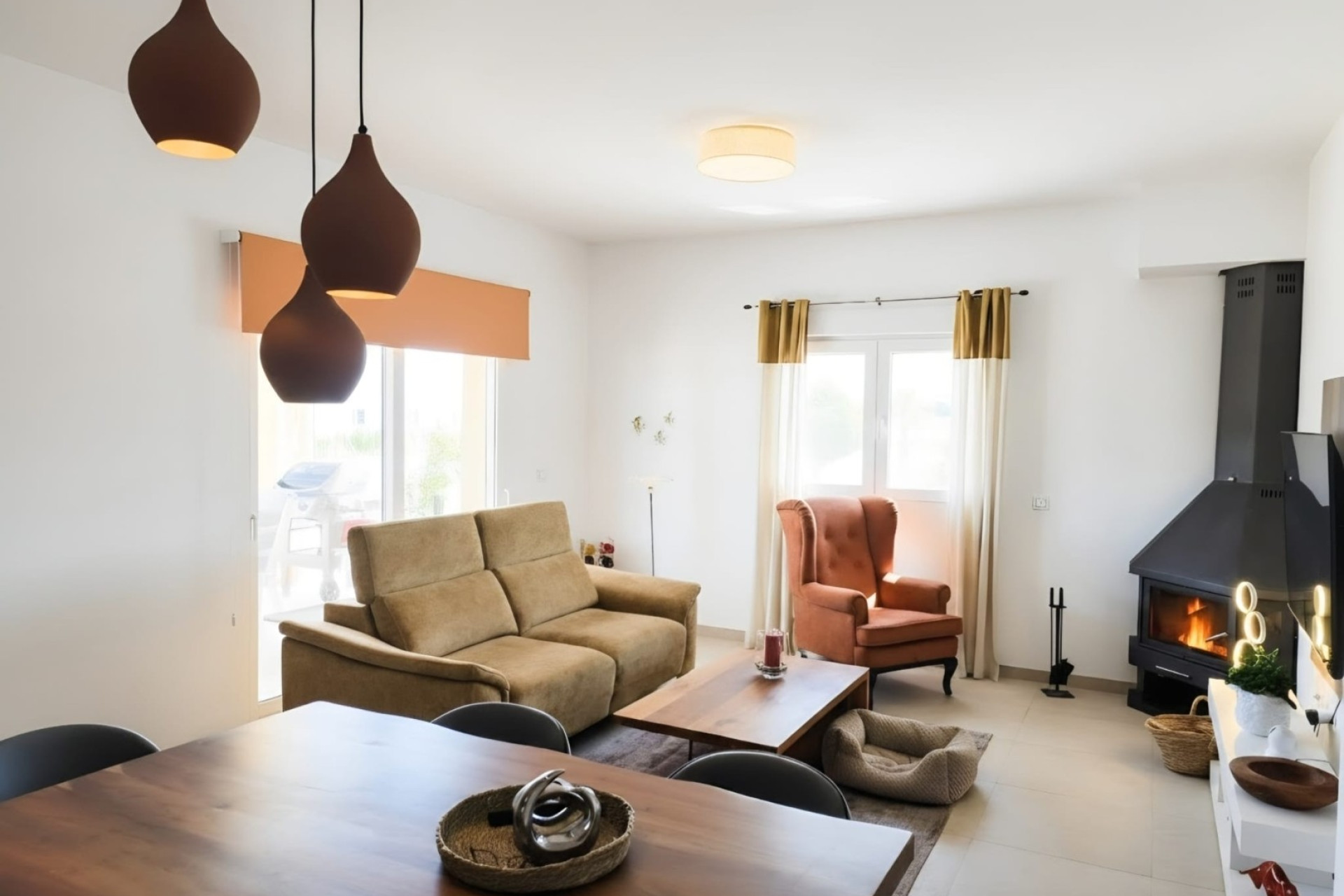Revente - Villa -
Pinoso - Inland