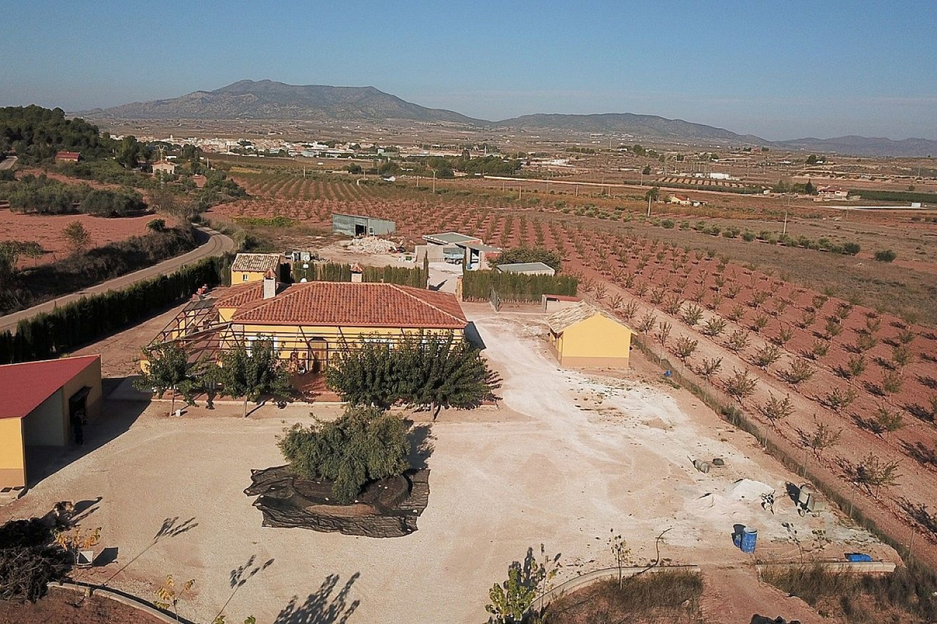 Revente - Villa -
Pinoso