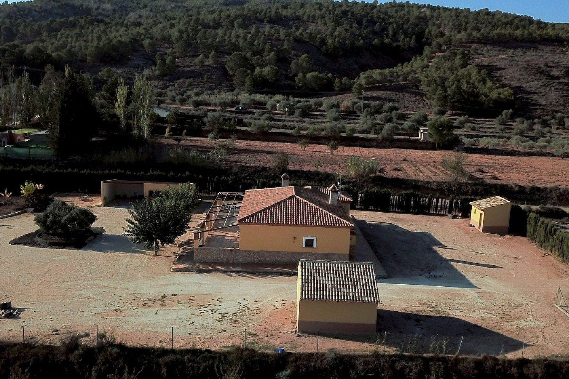 Revente - Villa -
Pinoso