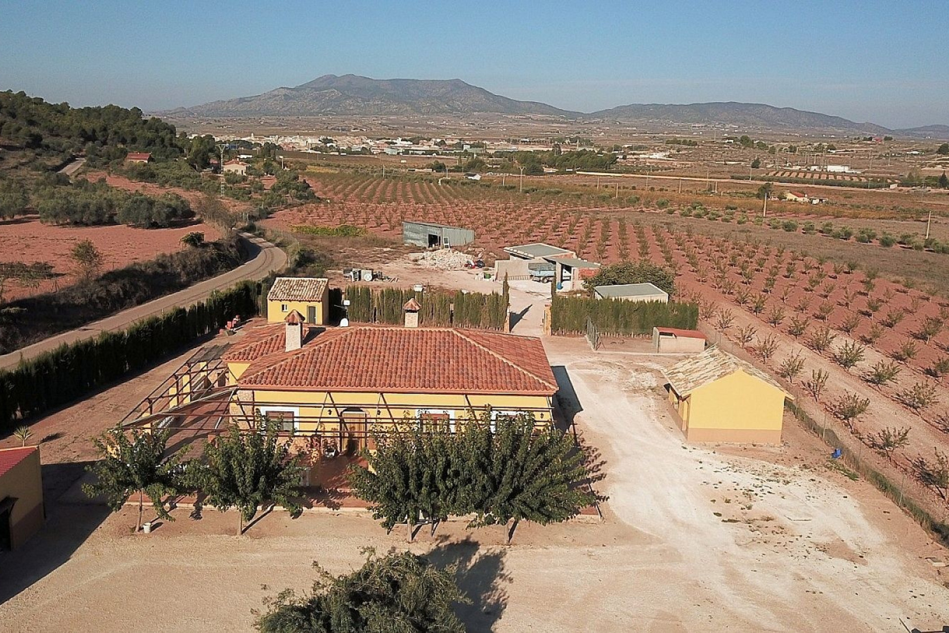 Revente - Villa -
Pinoso