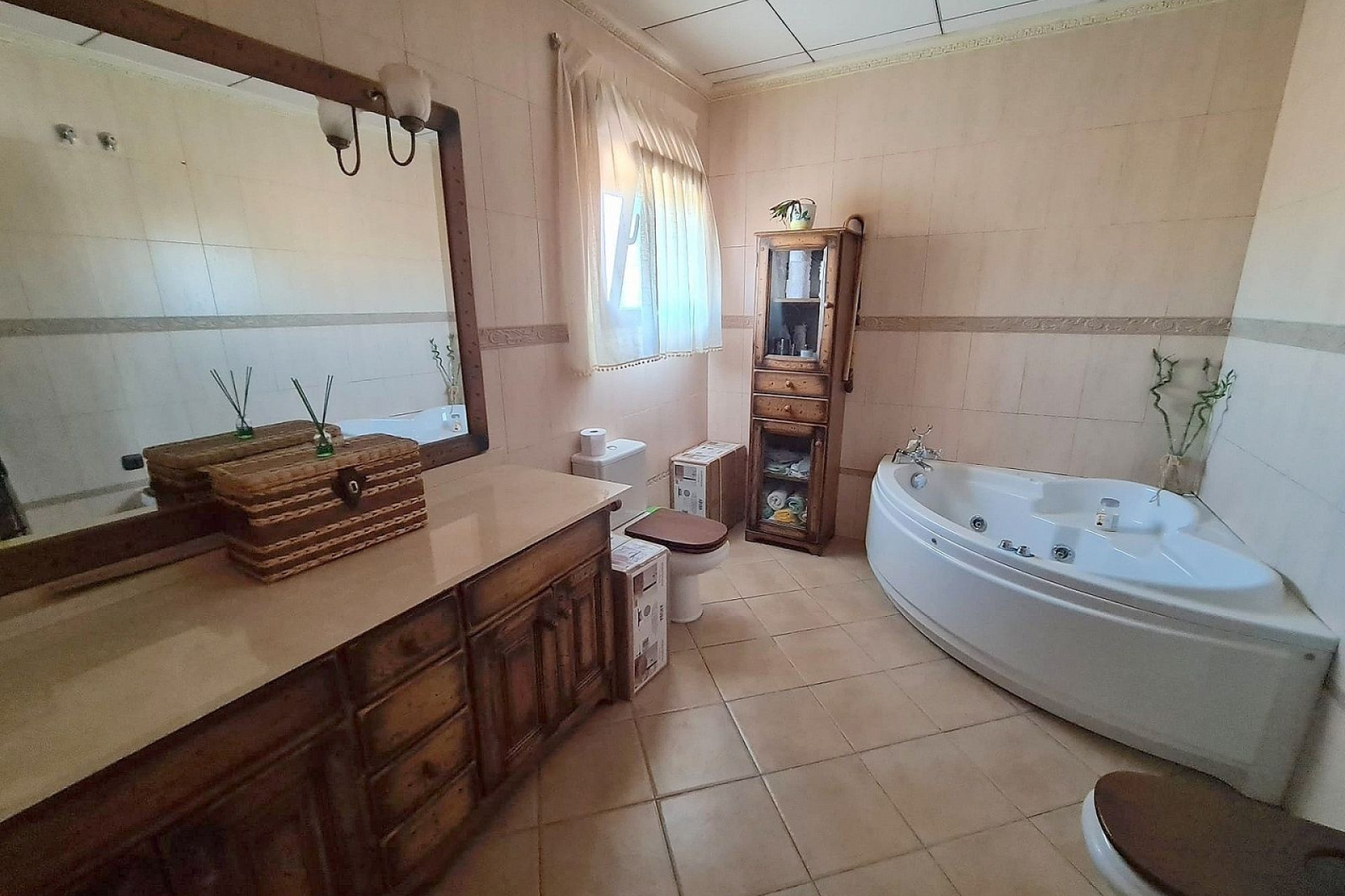 Revente - Villa -
Pinoso