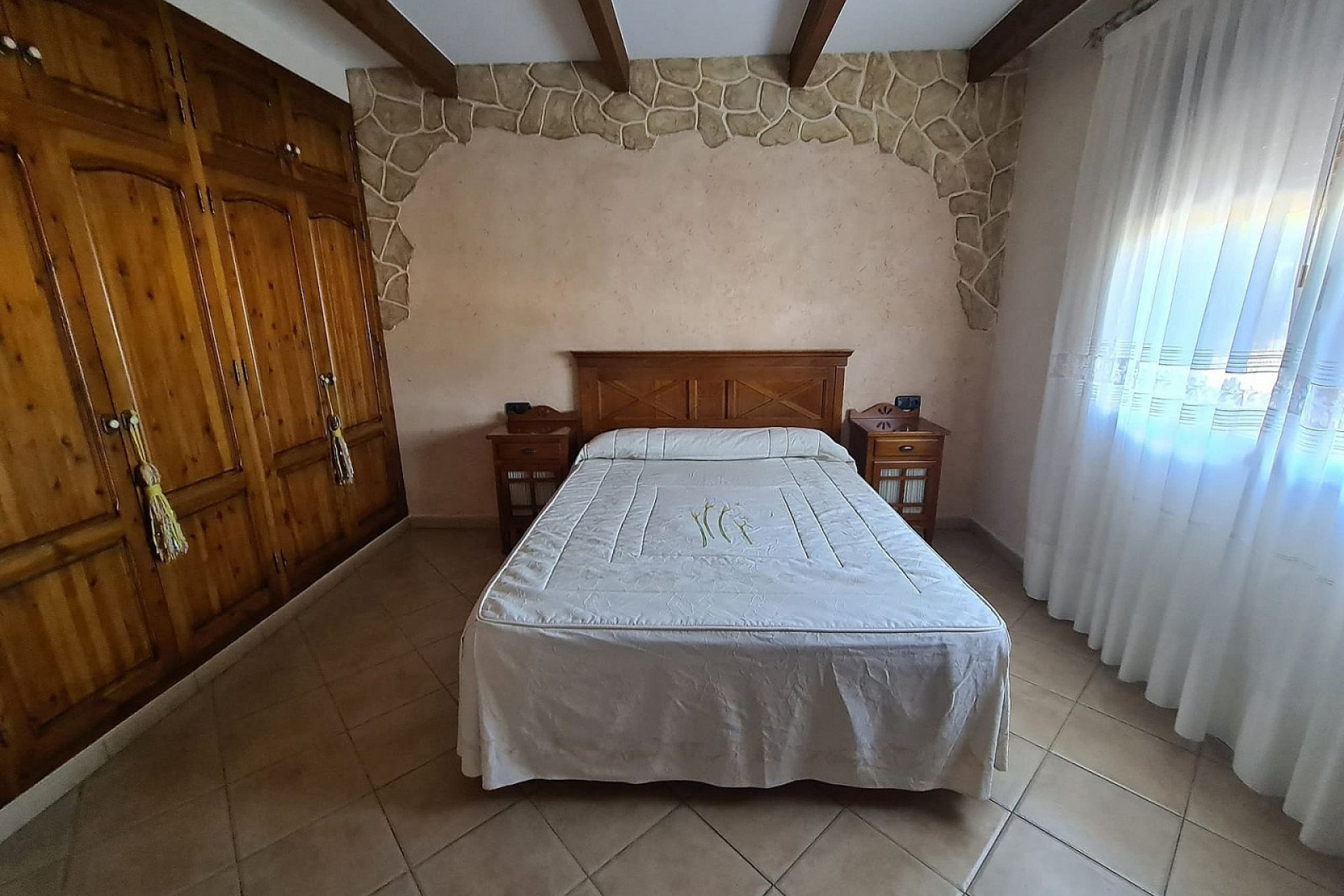 Revente - Villa -
Pinoso