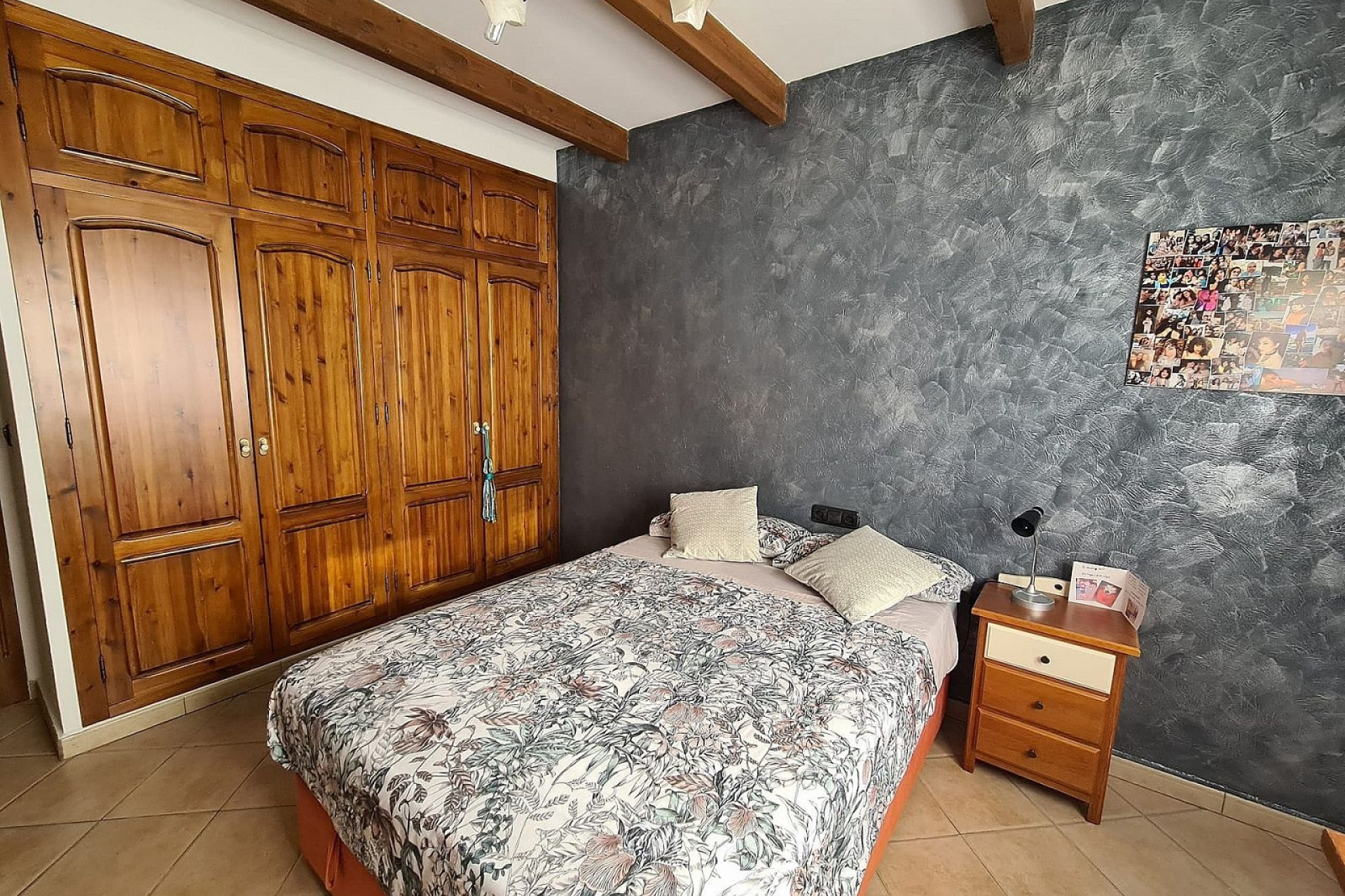 Revente - Villa -
Pinoso