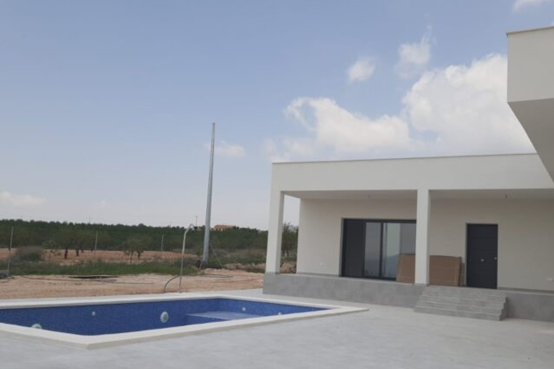 Revente - Villa -
Pinoso