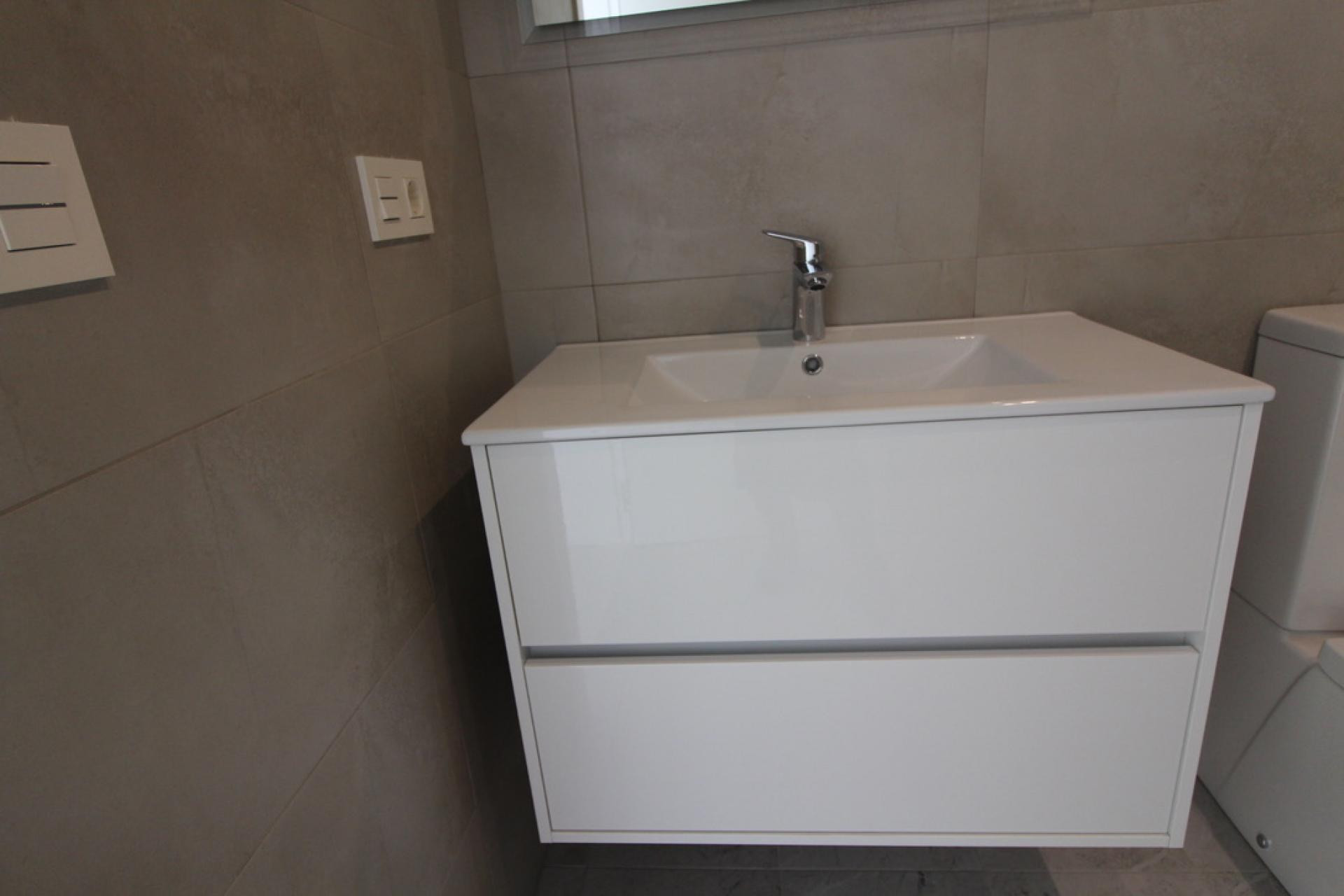 Revente - Villa -
Pinoso