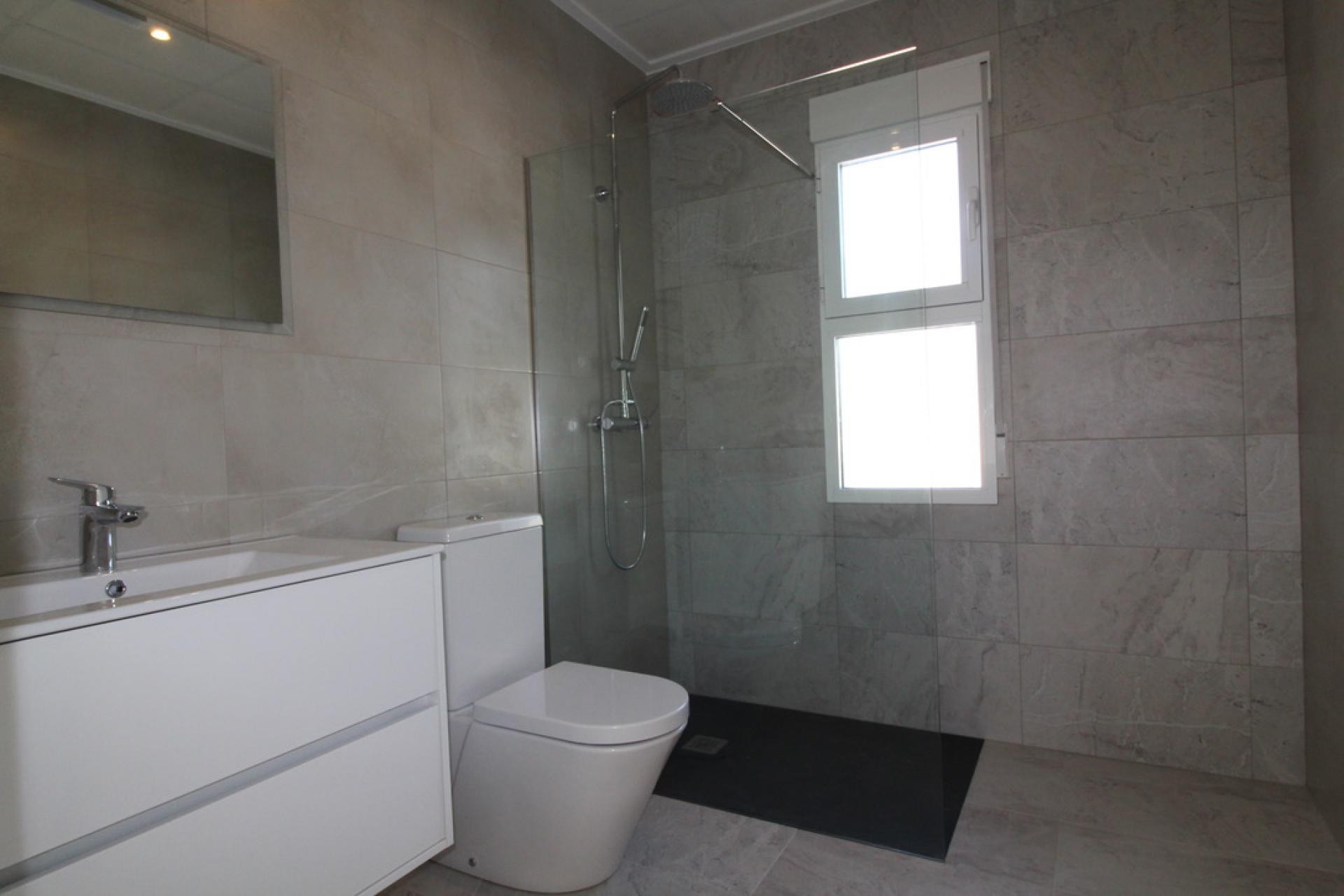 Revente - Villa -
Pinoso