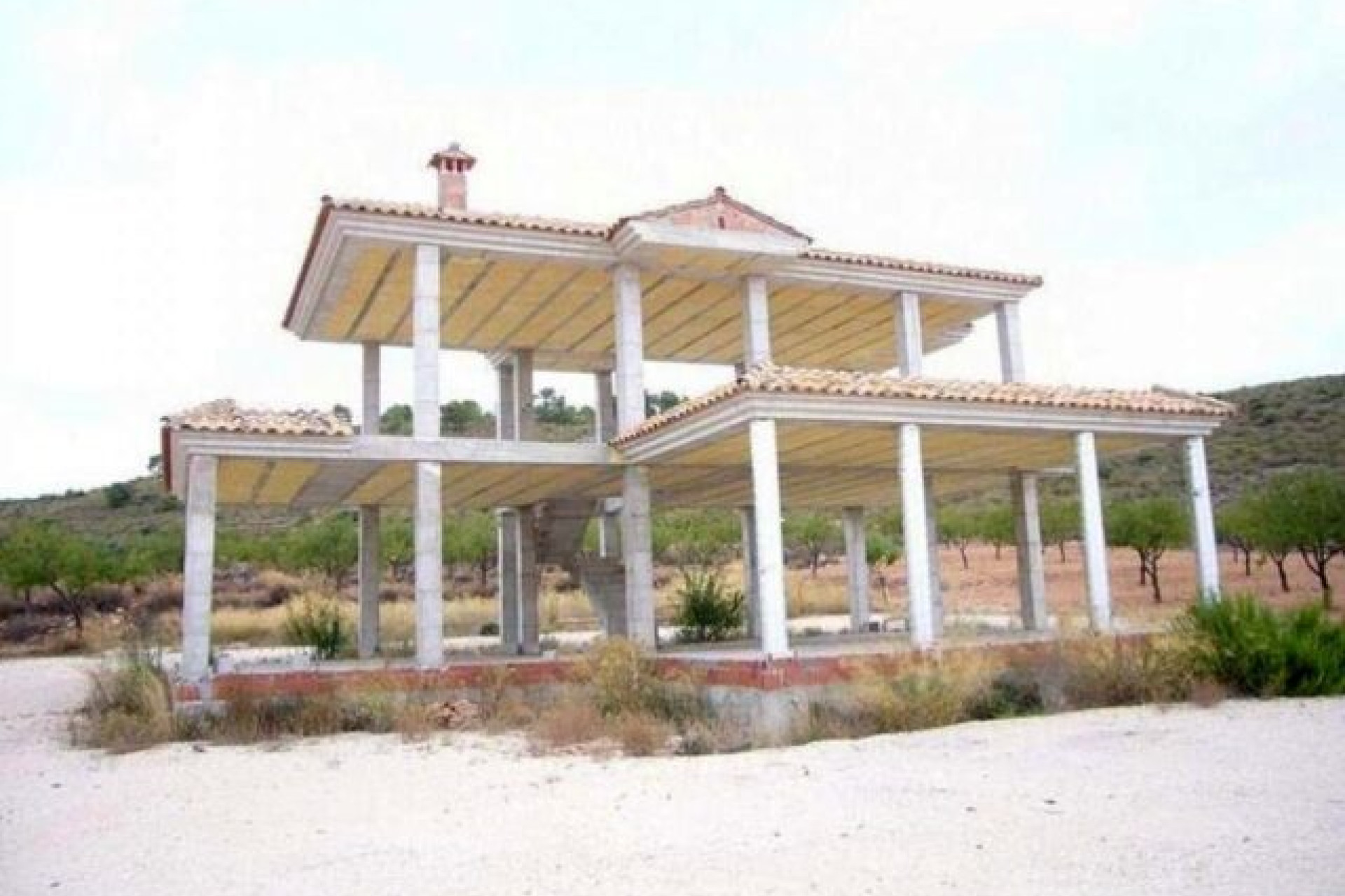 Revente - Villa -
Pinoso