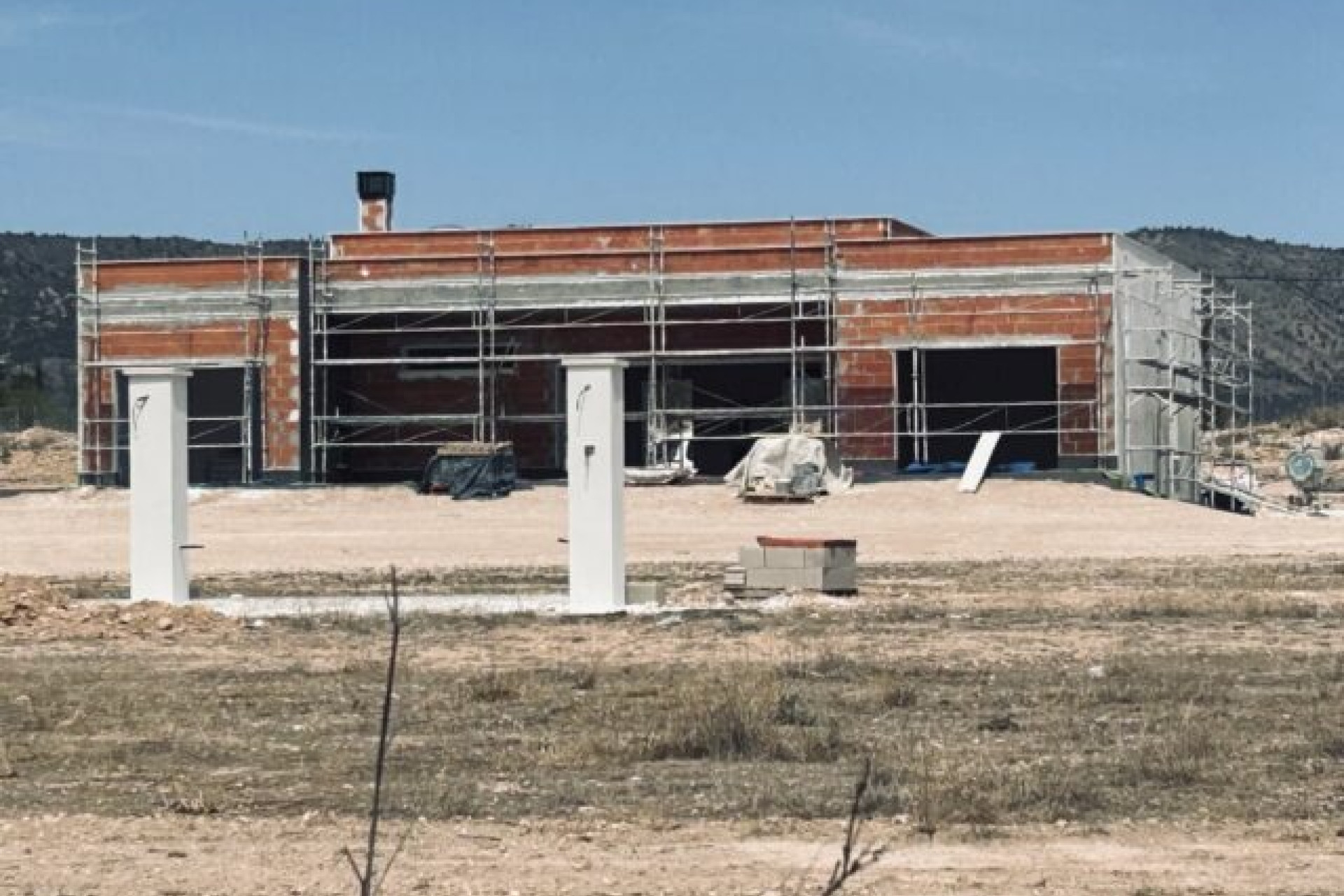 Revente - Villa -
Pinoso